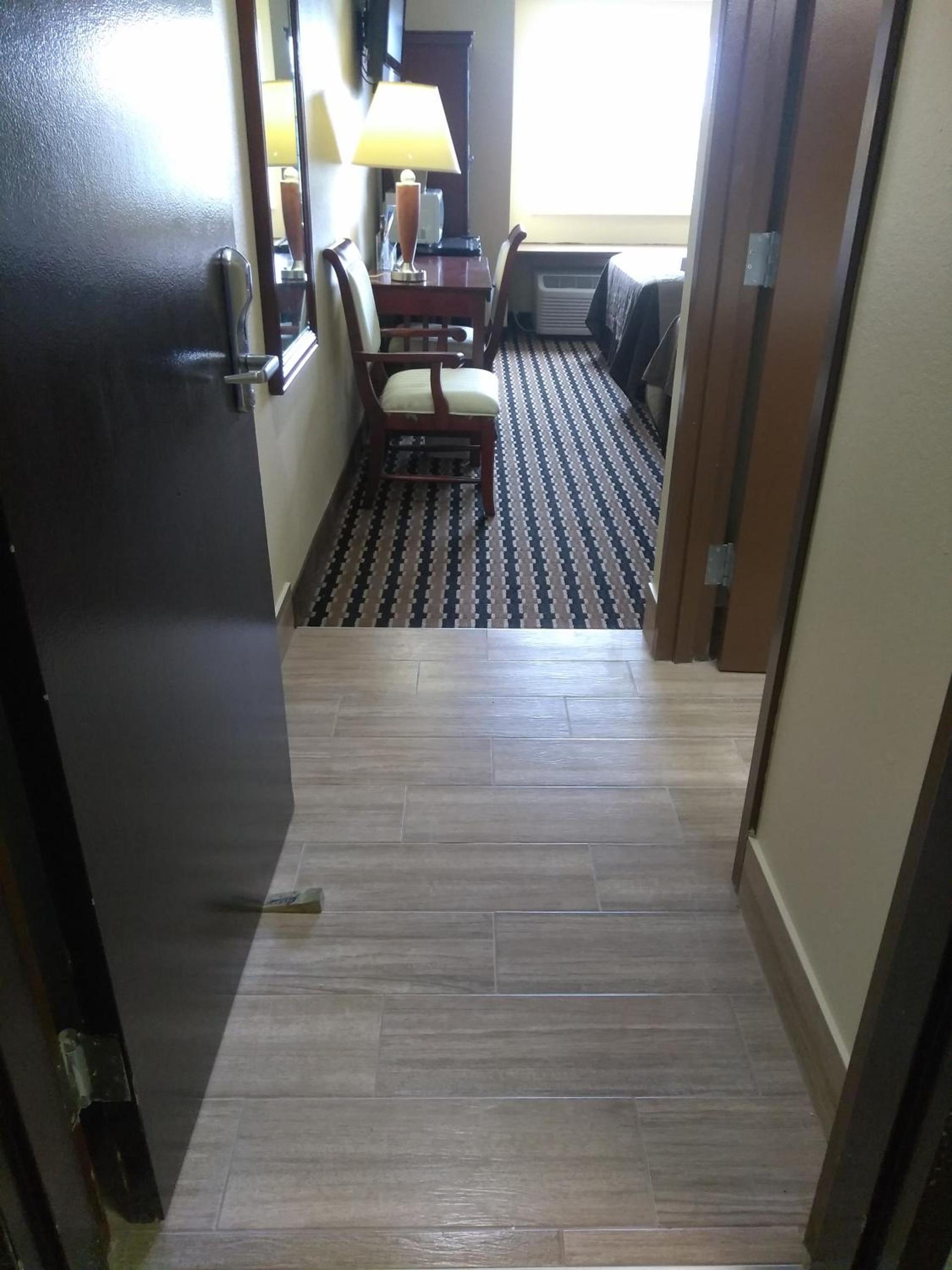 Expo Inn photo 12