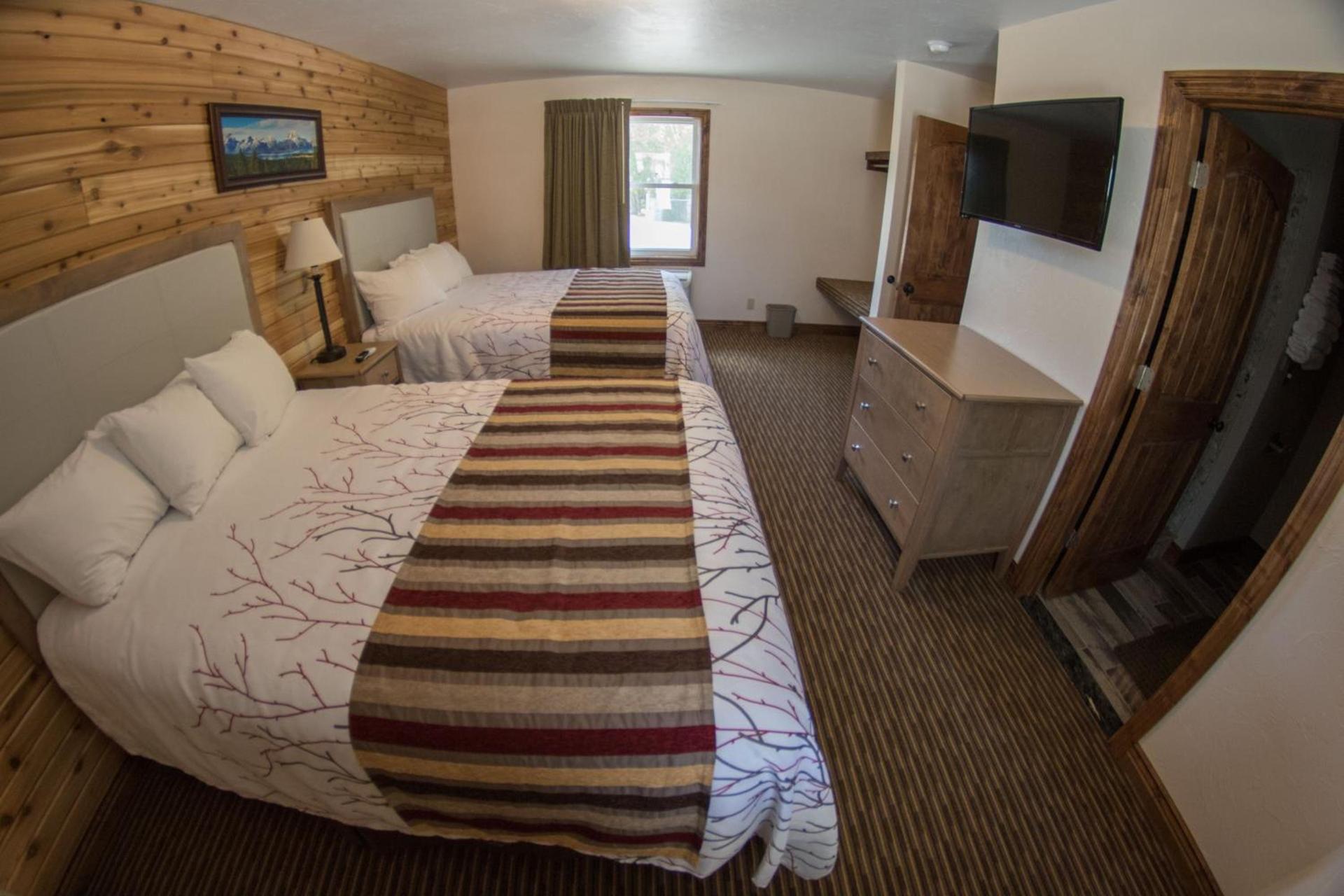 Stagecoach Inn & Suites photo 50