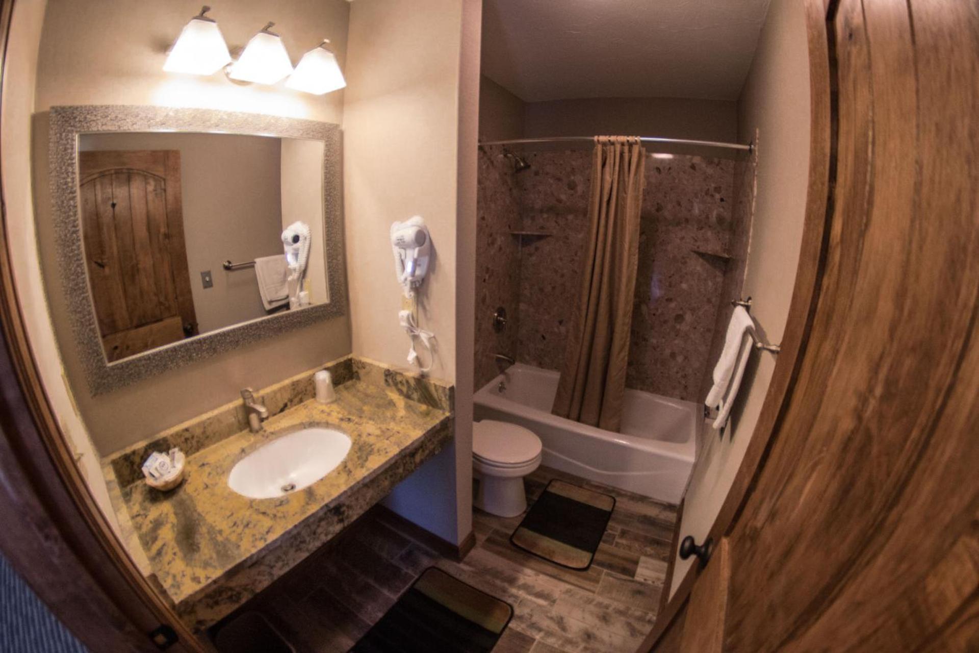 Stagecoach Inn & Suites photo 51