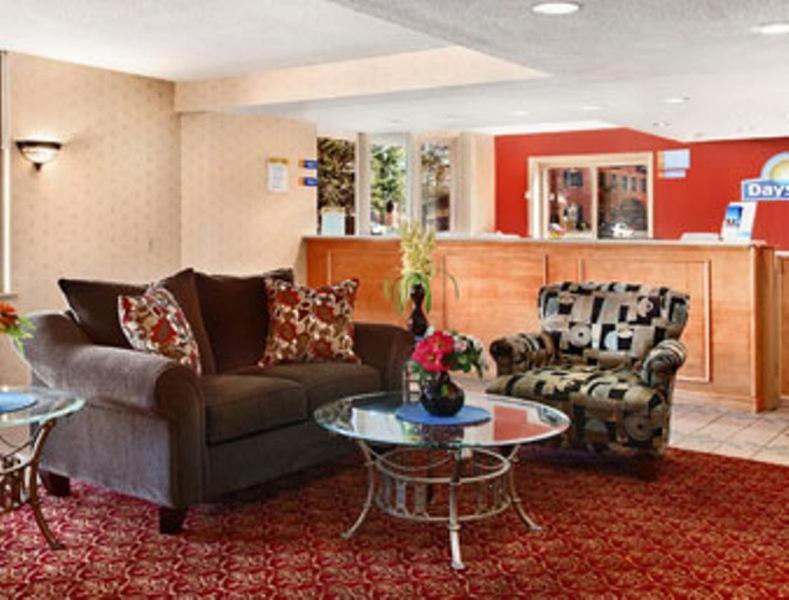 Days Inn by Wyndham Paintsville photo 23