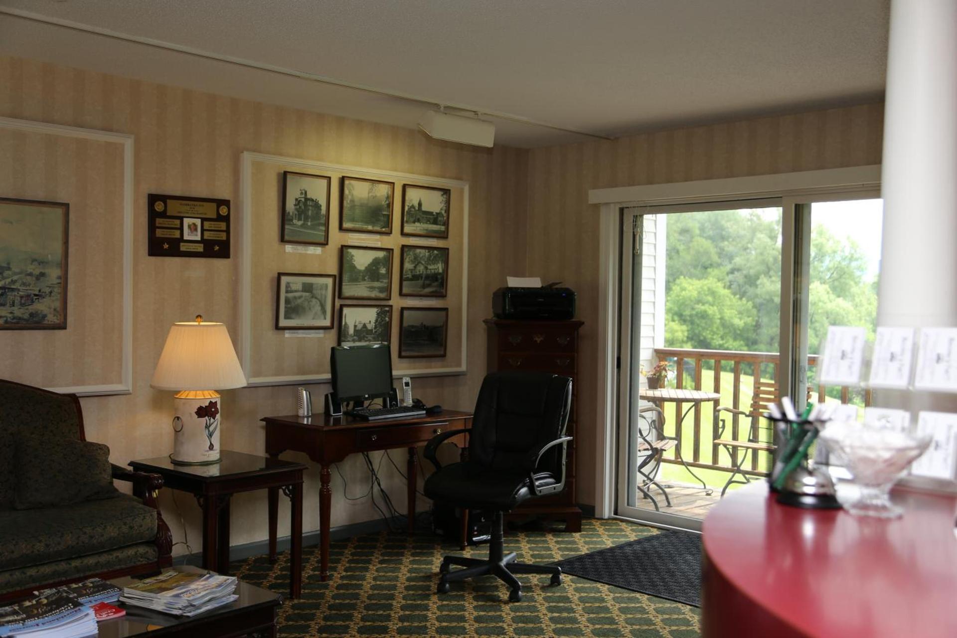 Fairbanks Inn photo 37