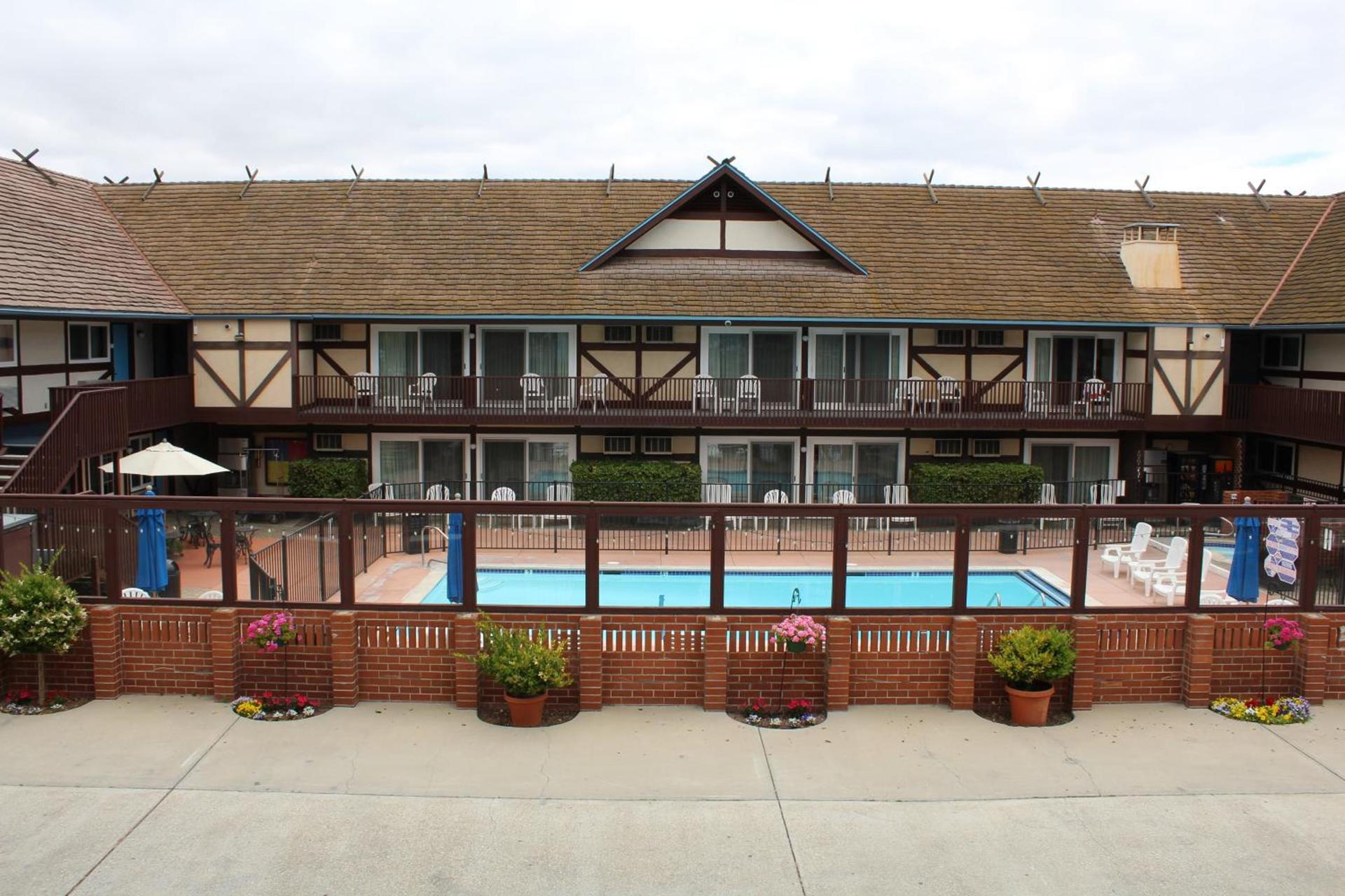 King Frederik Inn photo 40