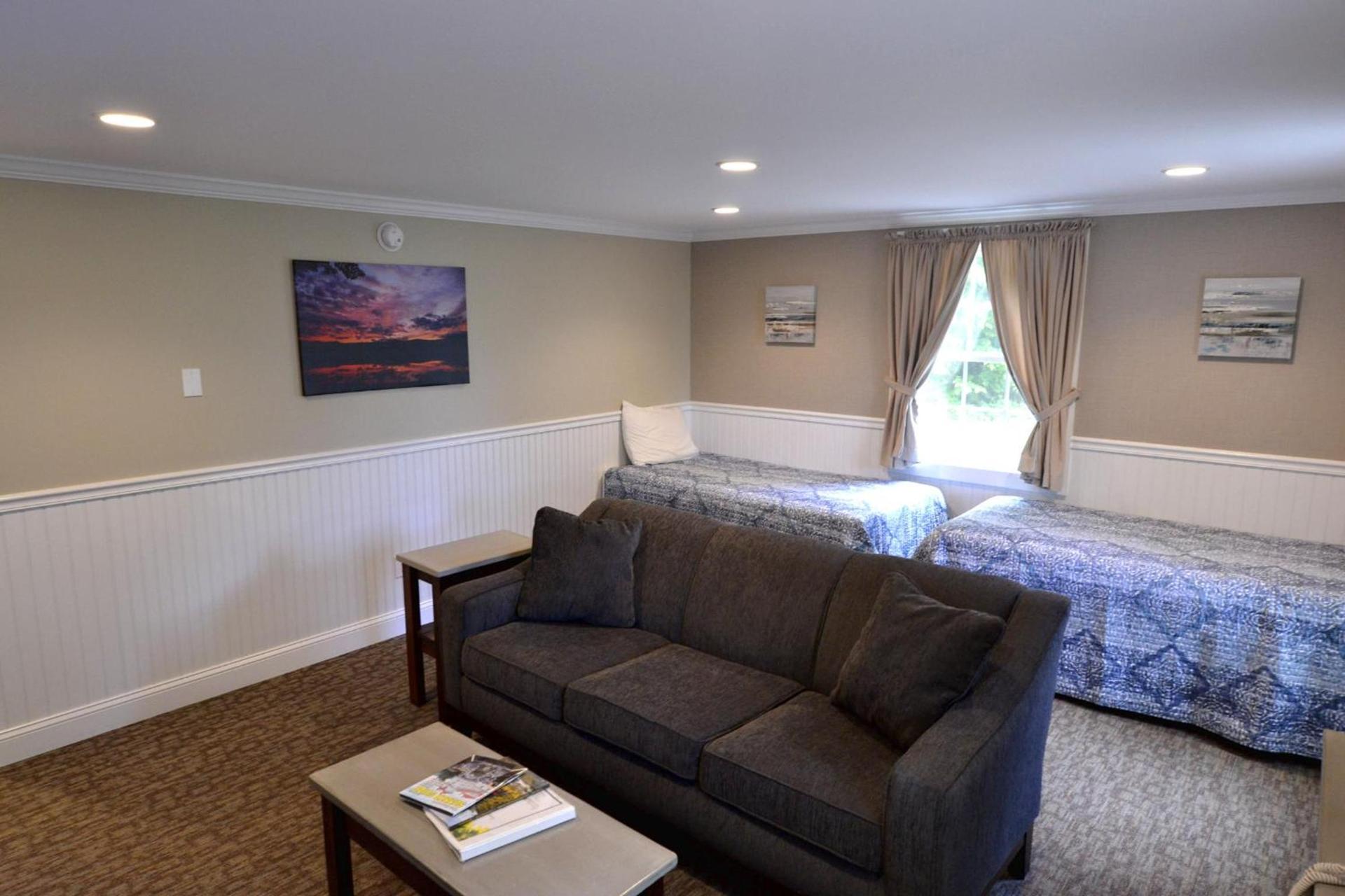 New England Inn & Lodge photo 63