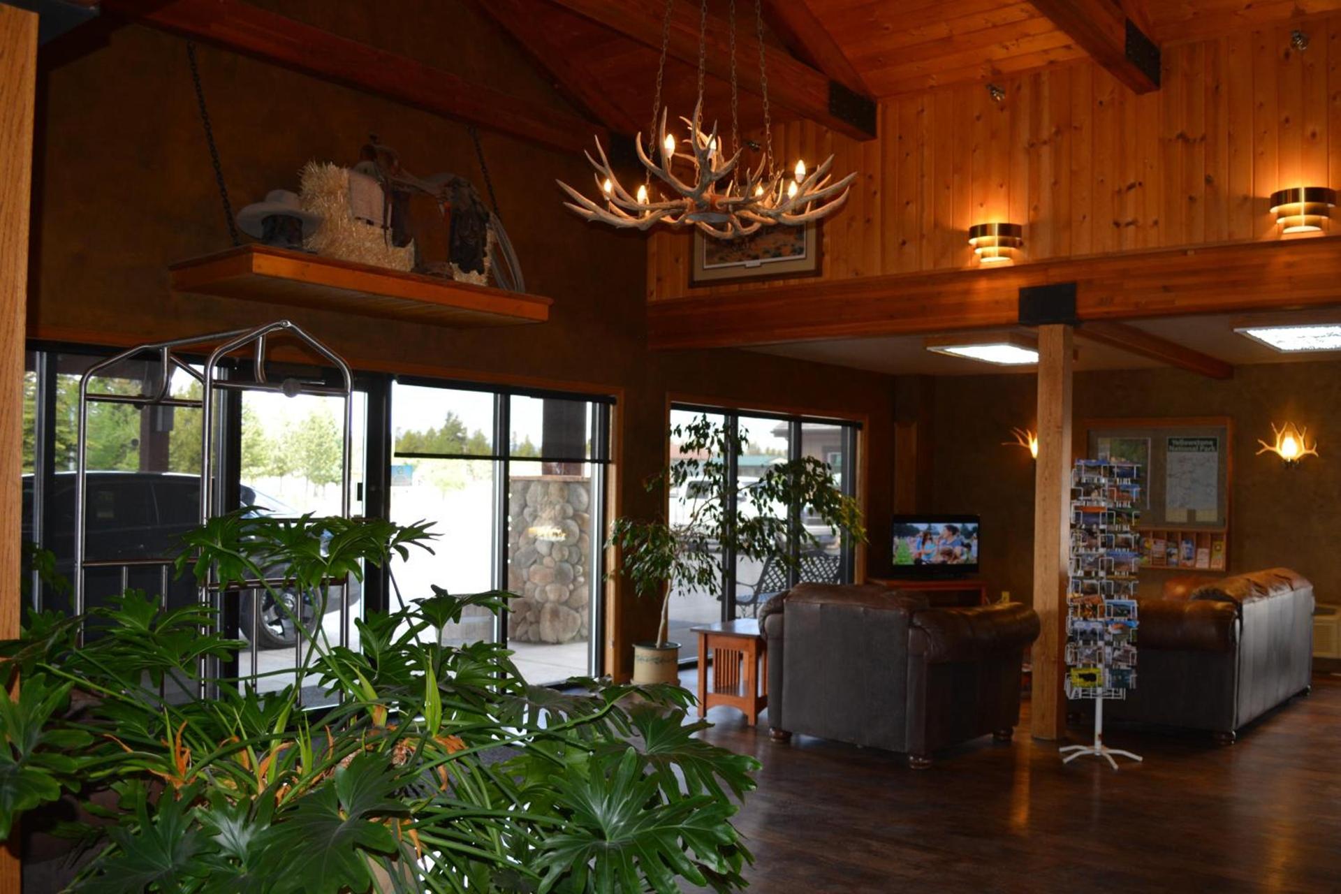 Brandin' Iron Inn photo 22