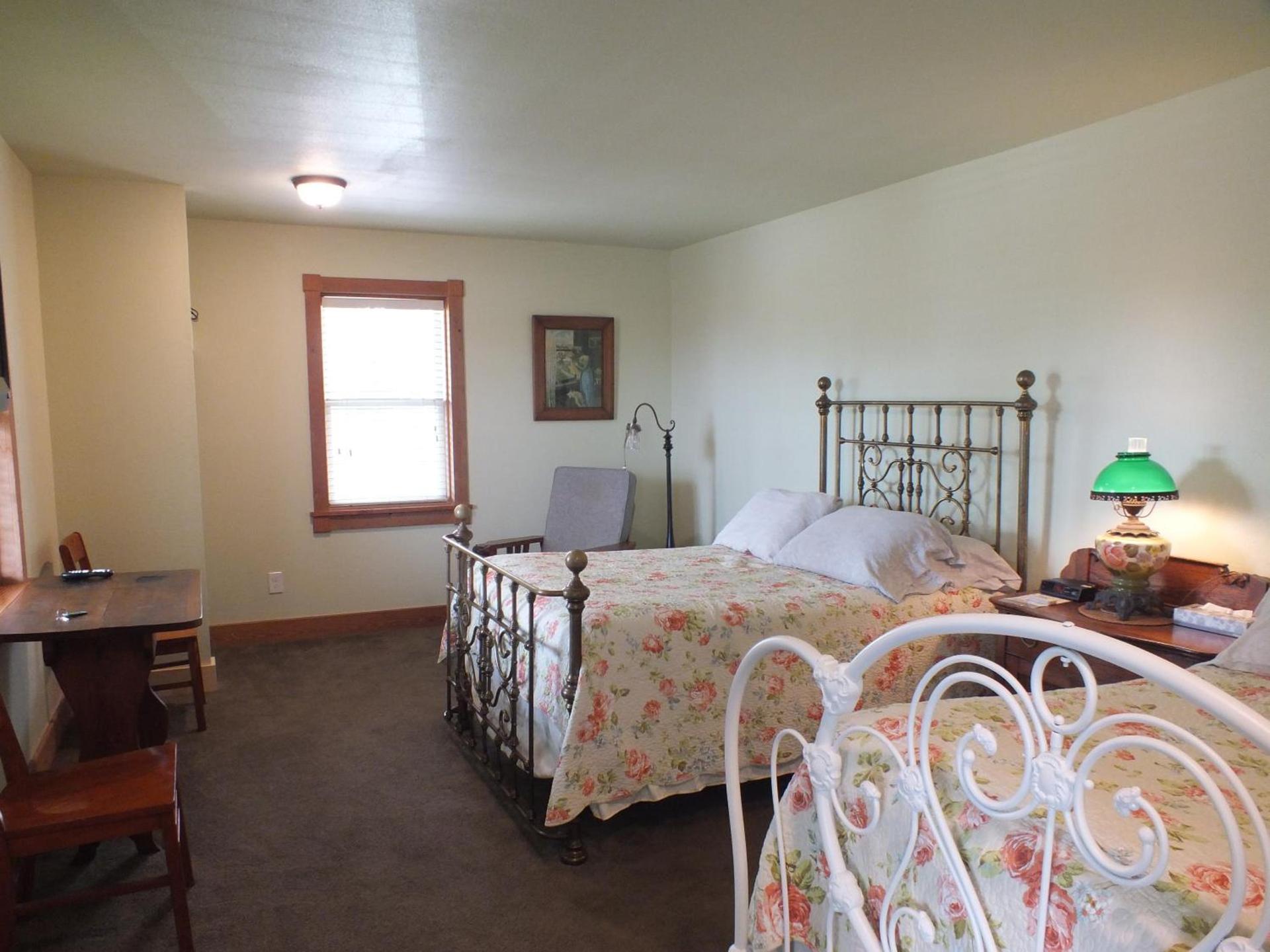 Scarborough Inn photo 7