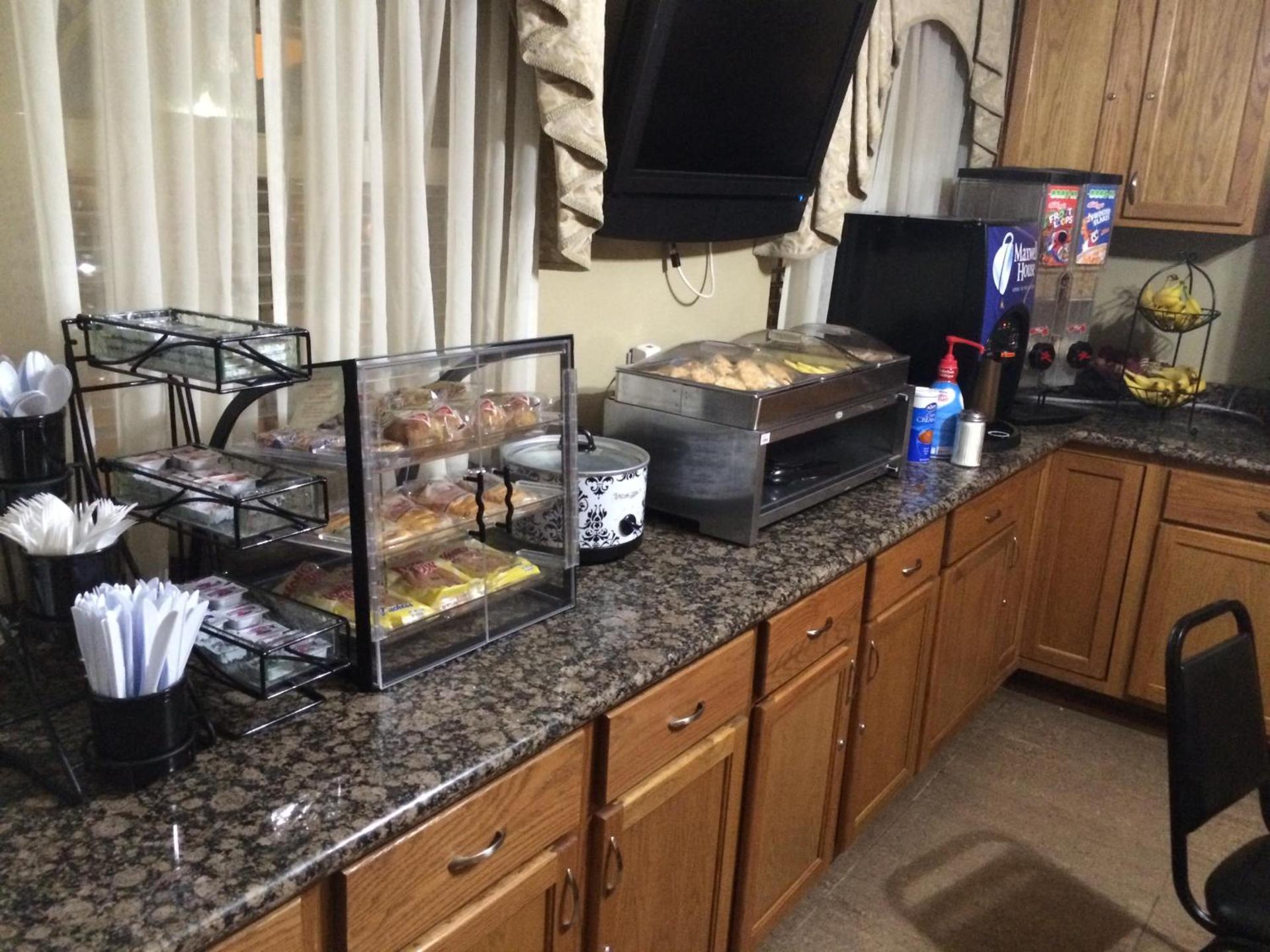 Cotulla Executive Inn photo 8