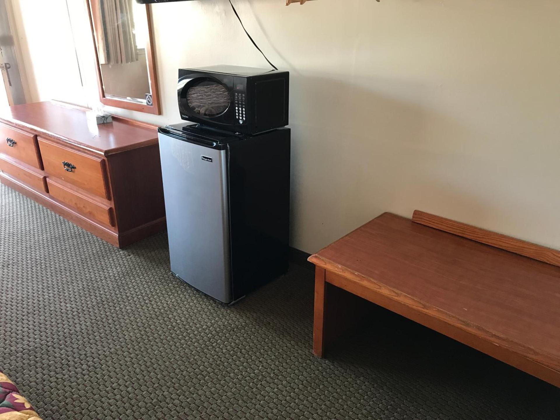 Parkview Motel photo 34