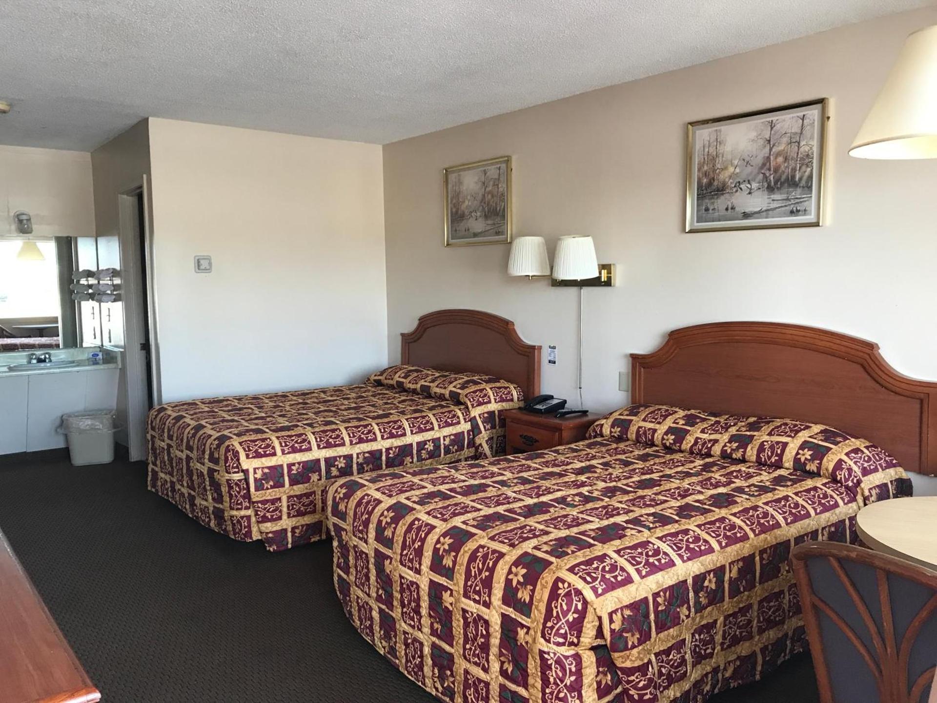 Parkview Motel photo 36