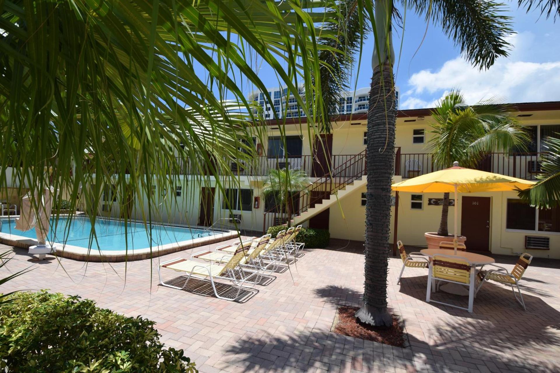 Surf Side Resort photo 5