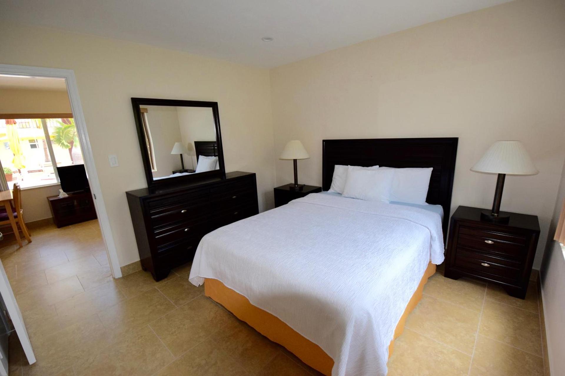Surf Side Resort photo 8