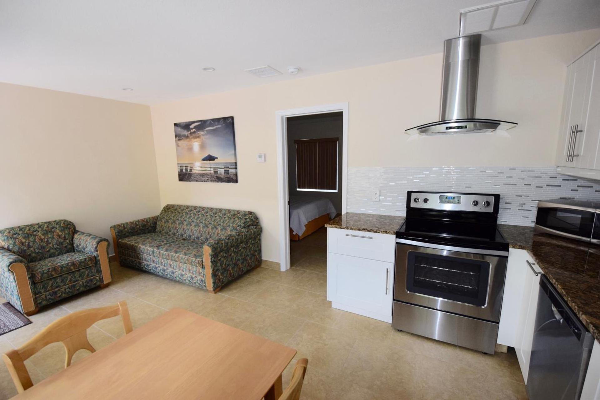 Surf Side Resort photo 13
