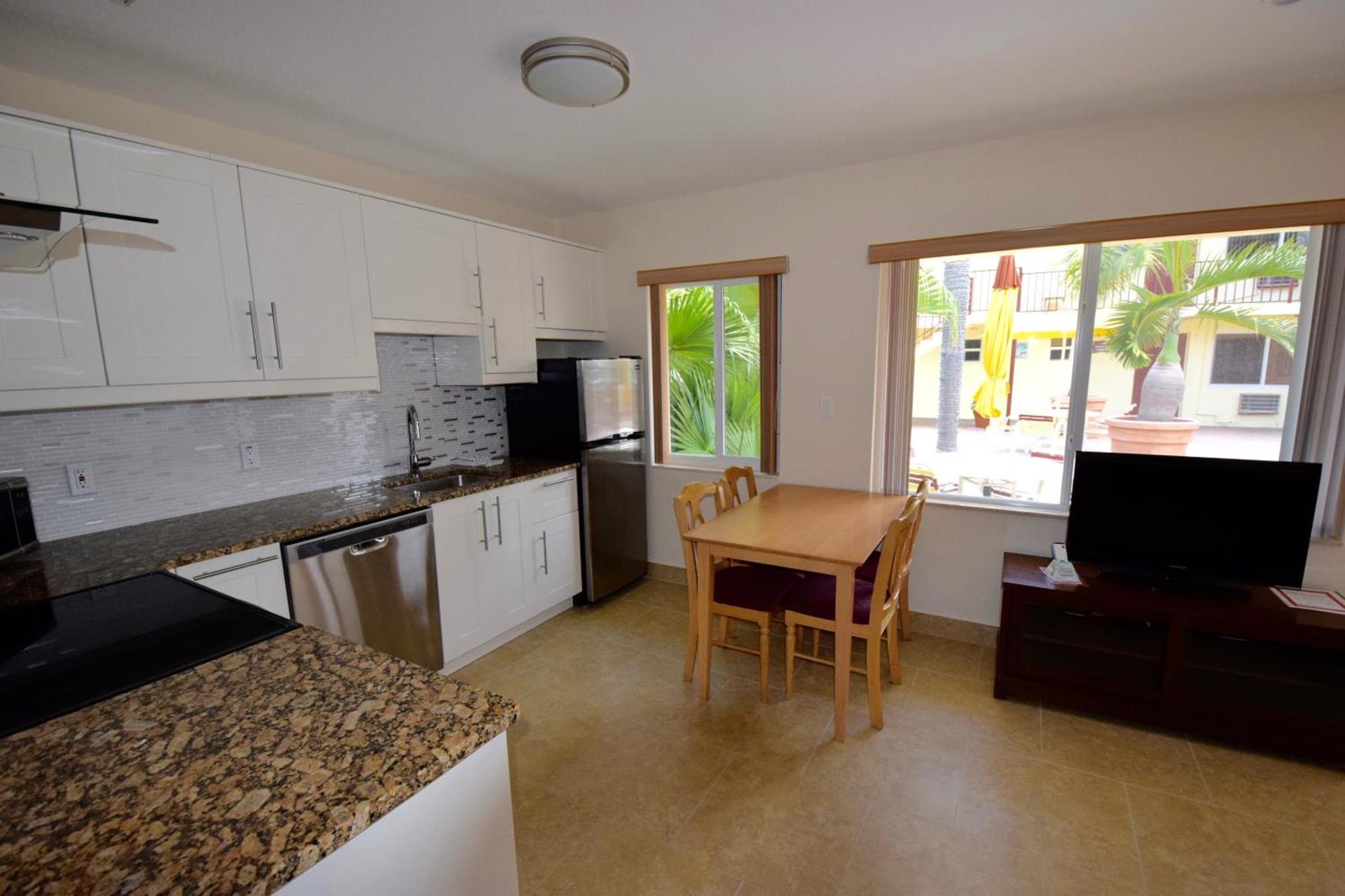 Surf Side Resort photo 14