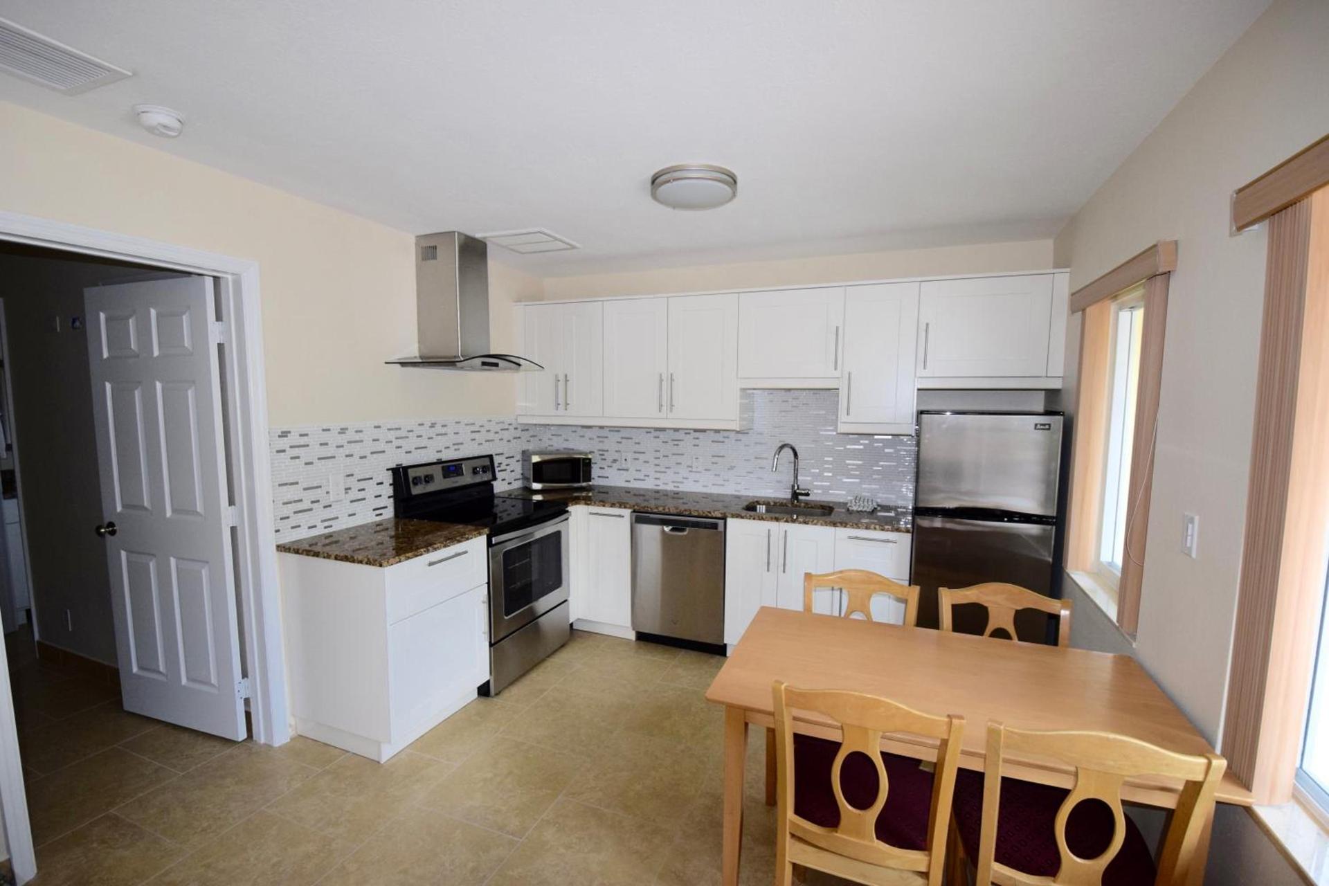 Surf Side Resort photo 15