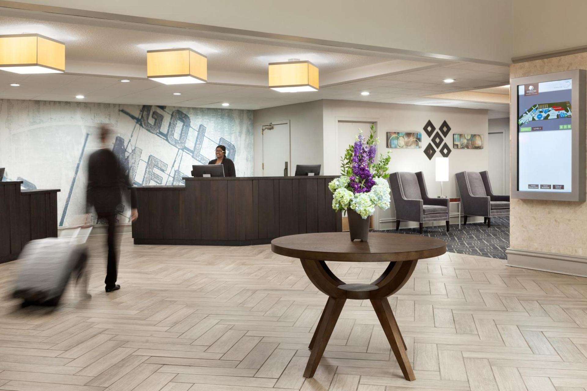 DoubleTree by Hilton Minneapolis Park Place photo 65