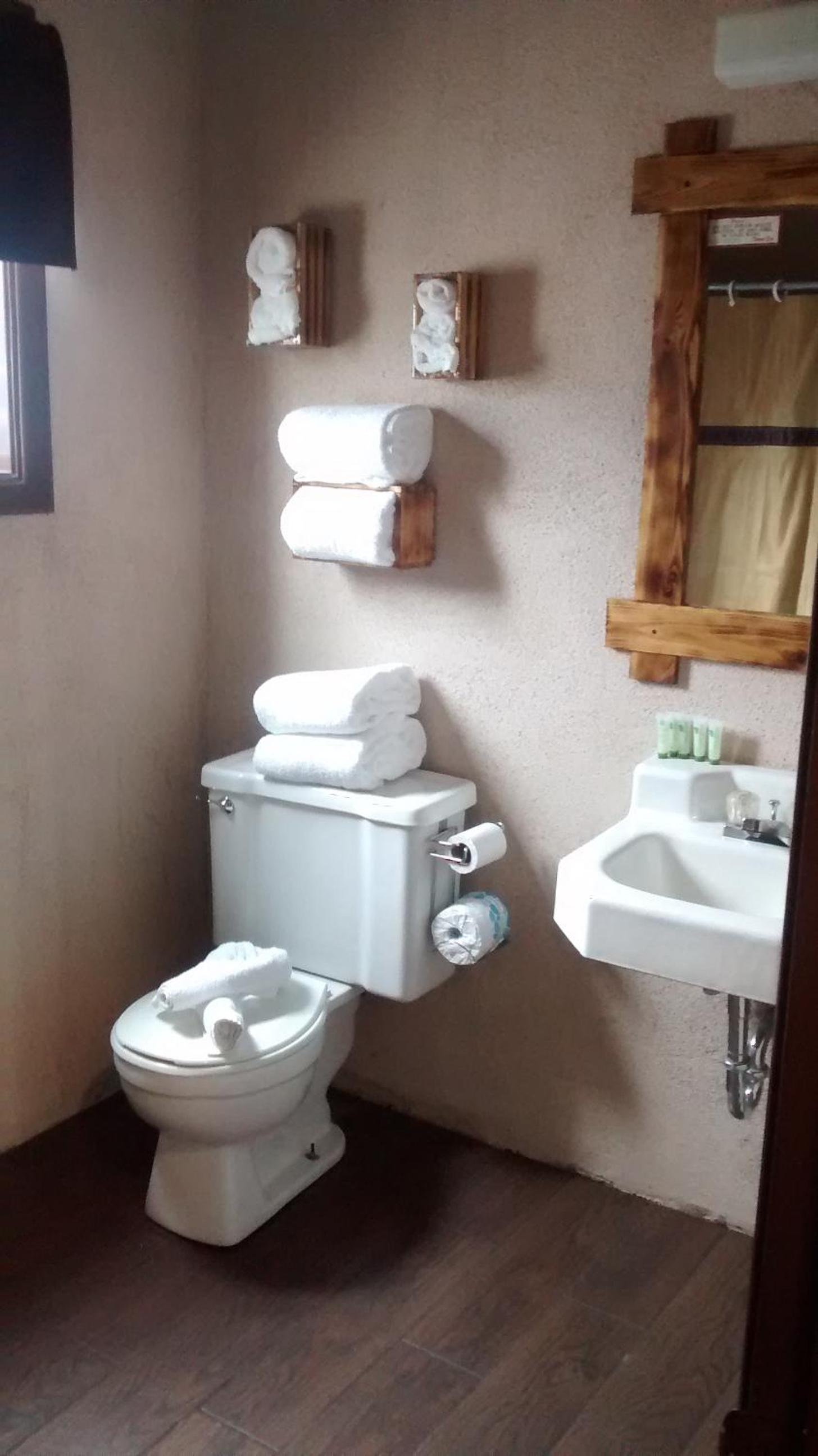 Adobe Sands Motel photo 16