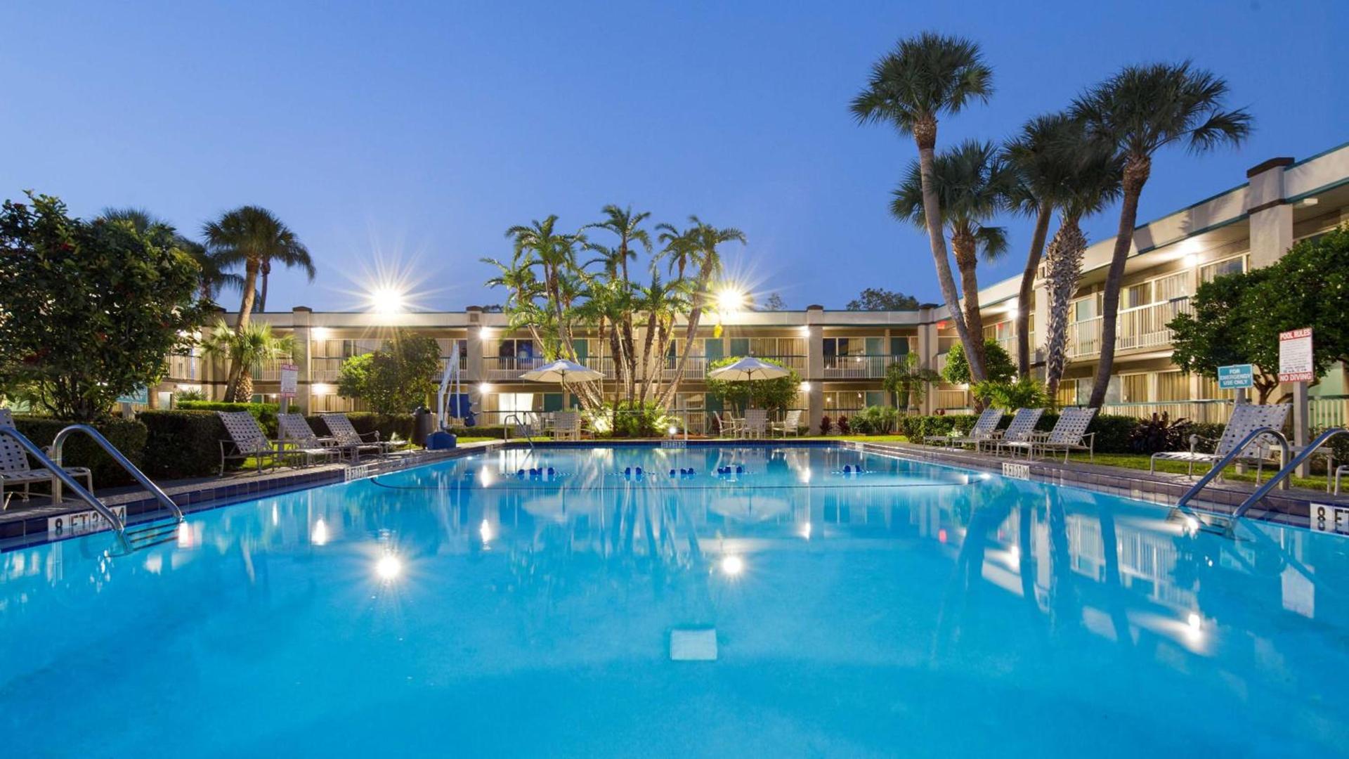 Best Western Downtown Stuart photo 2