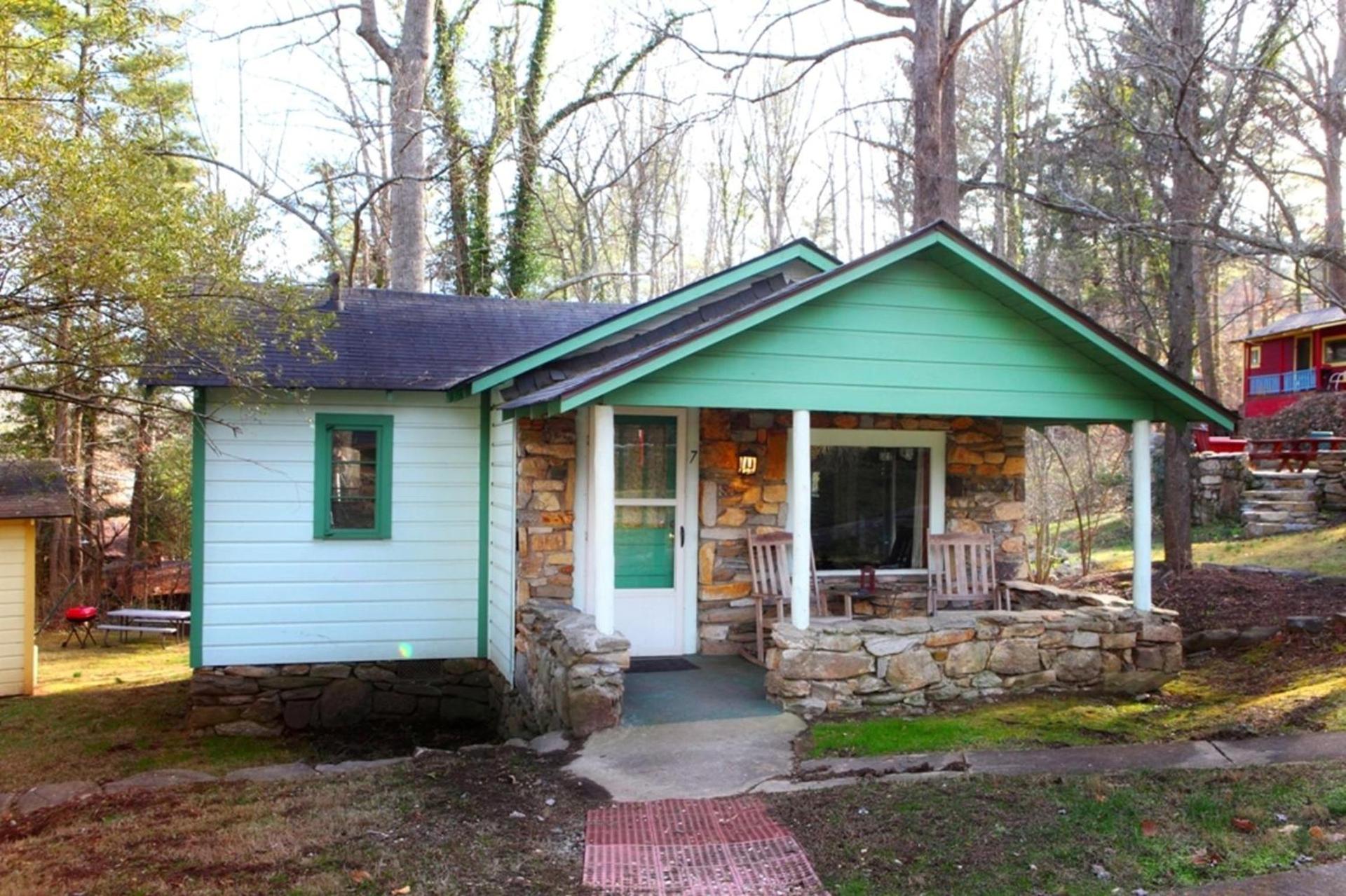 The Pines Cottages photo 42