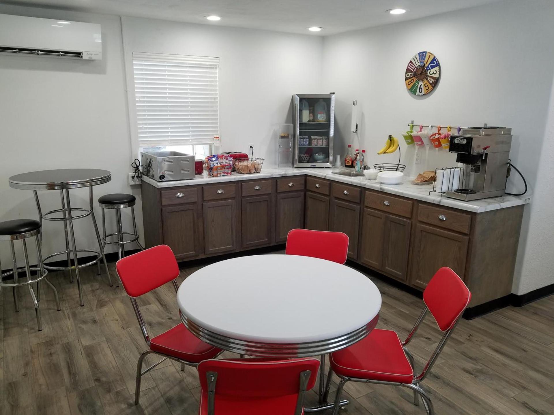 West Plains Motel photo 27