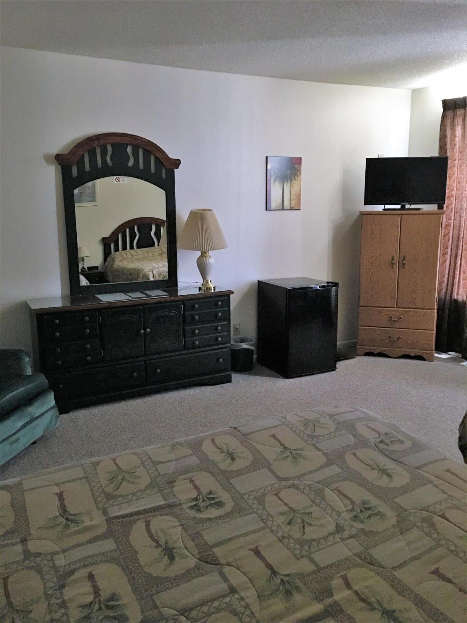 Hunters Lodge Motel photo 15