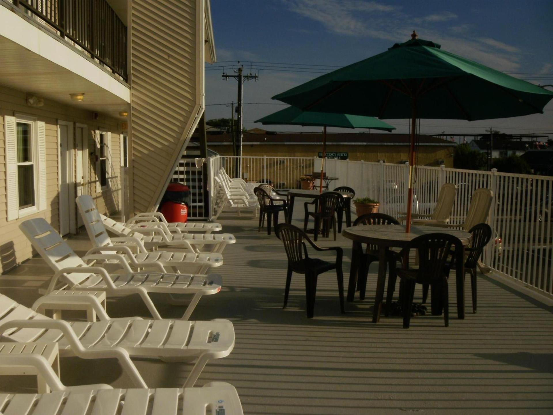 Sunrise Motel photo 14