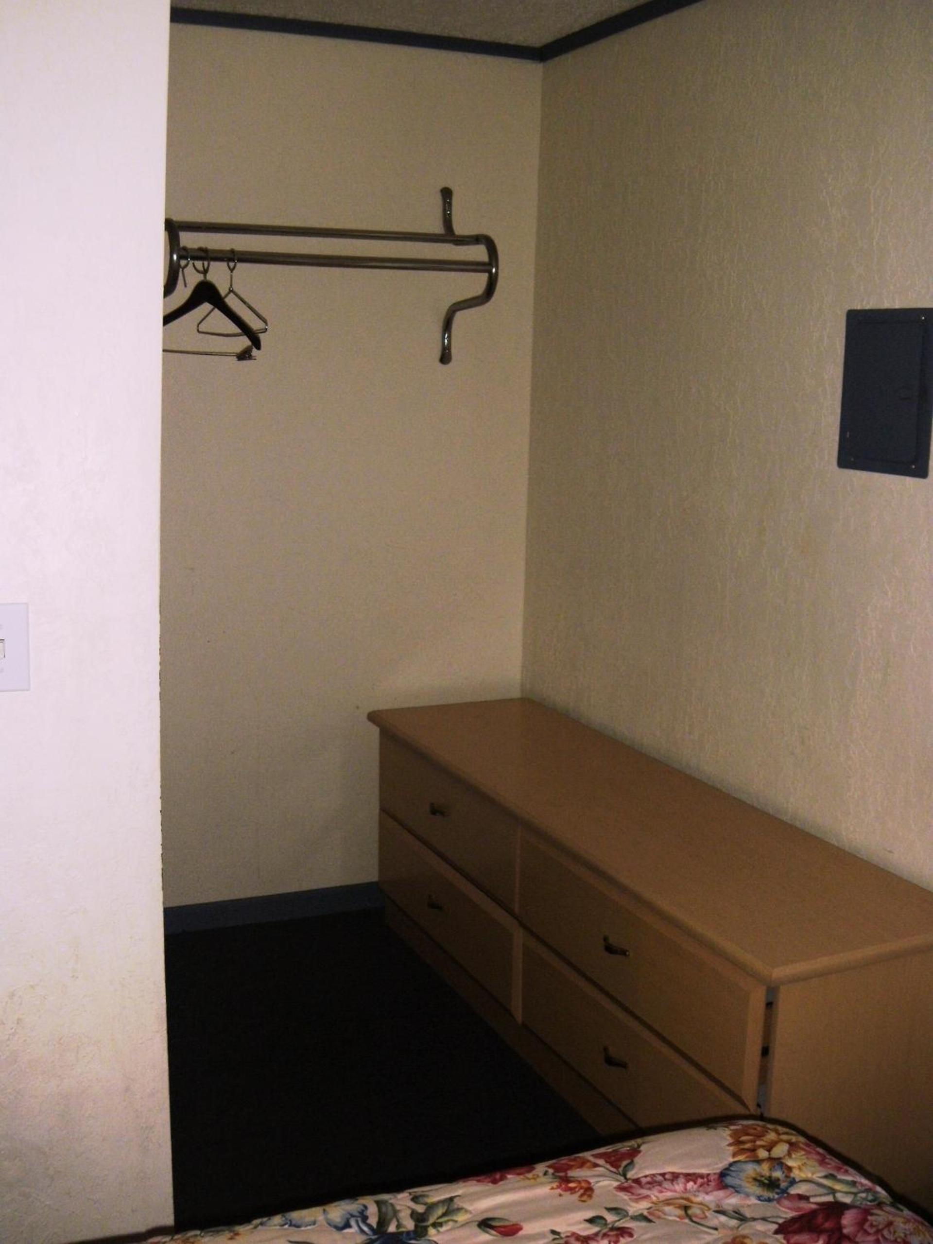Sunrise Motel photo 8