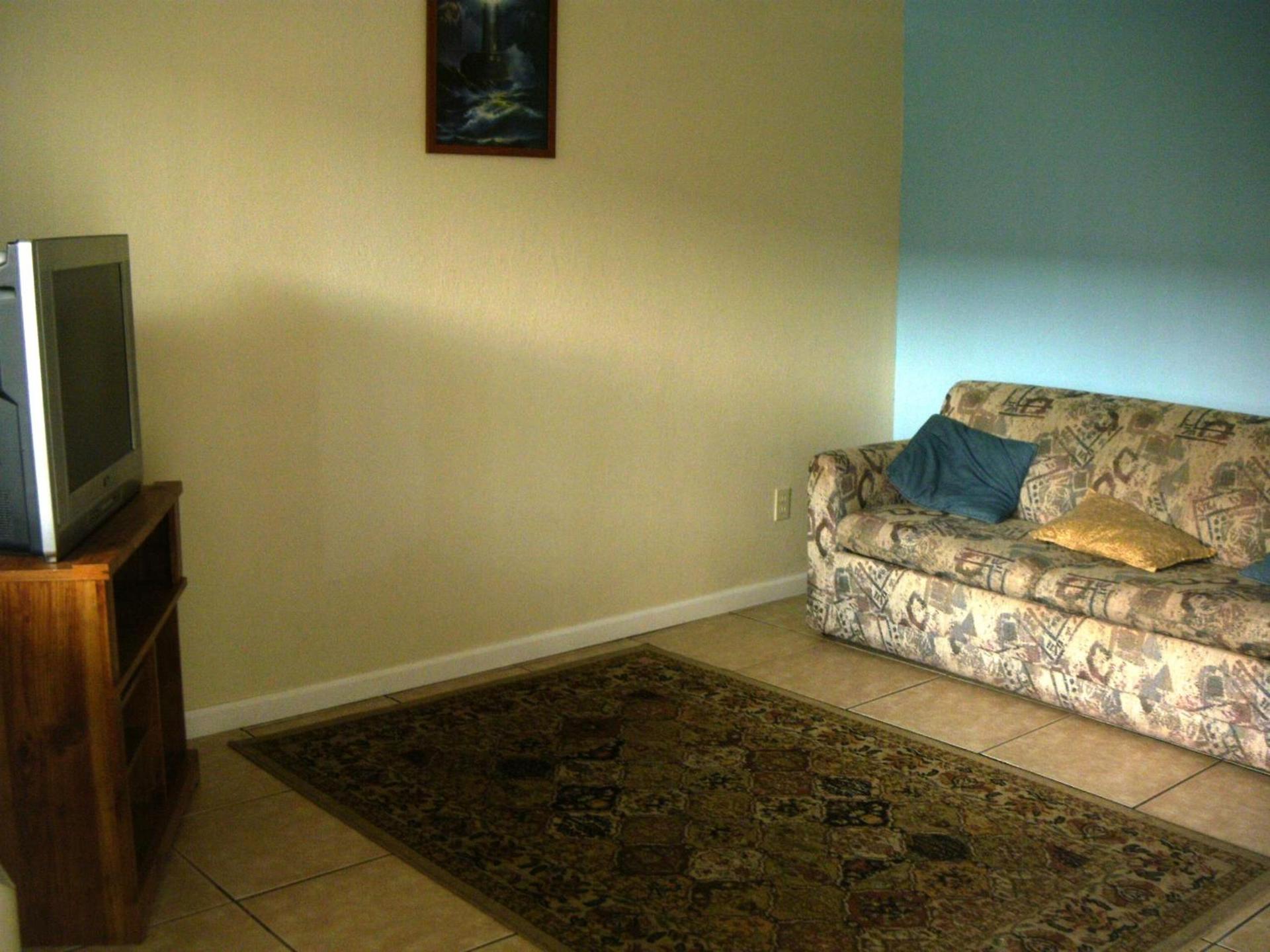 Sunrise Motel photo 10