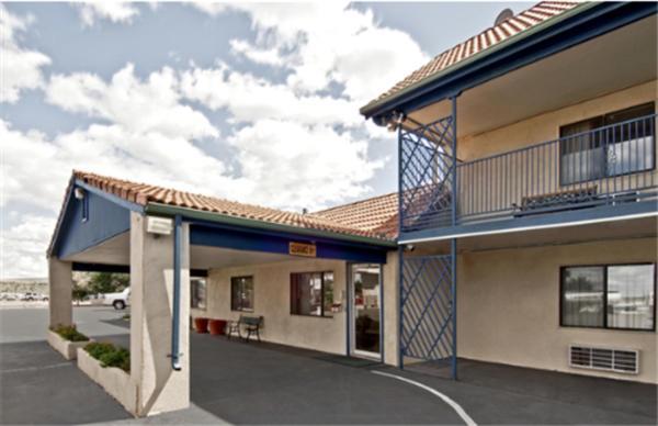 Travel Inn & Suite — hotel in Springerville