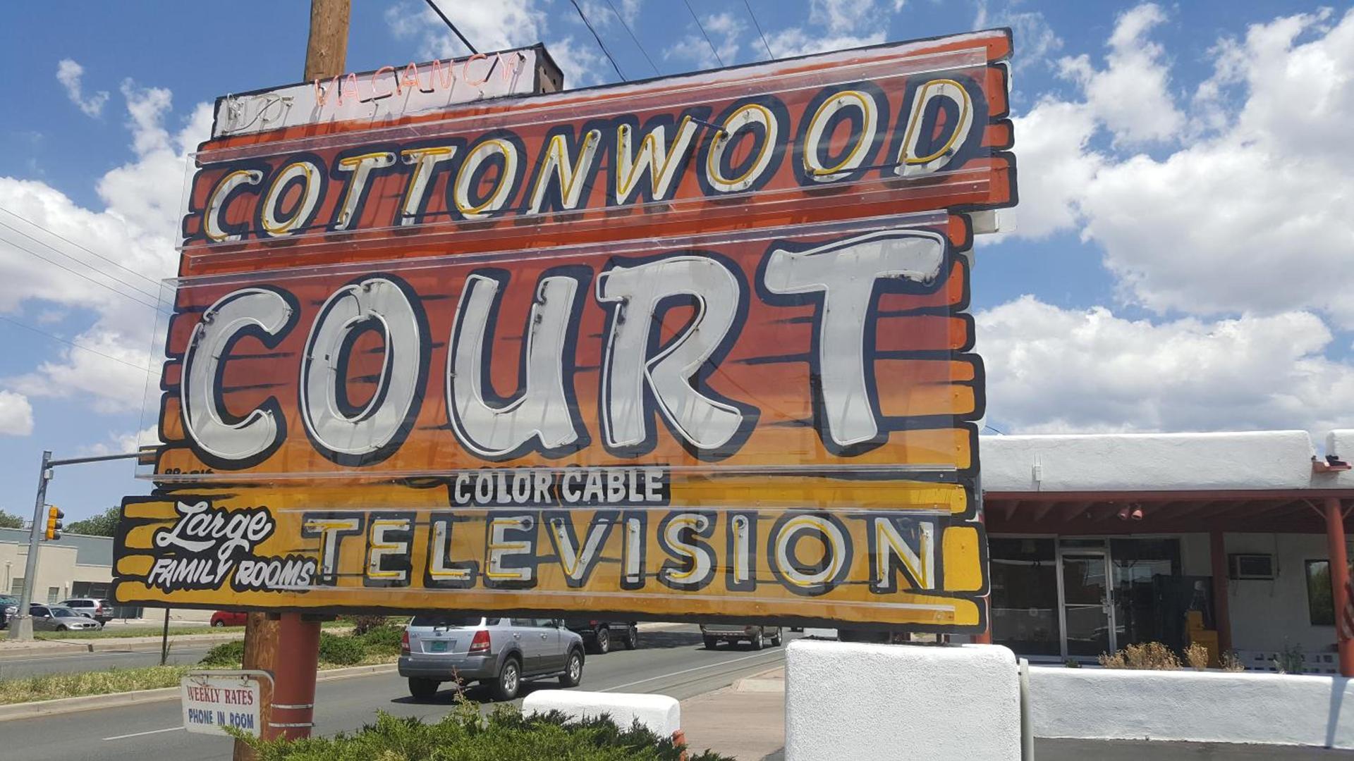 Cottonwood Court Motel photo 31
