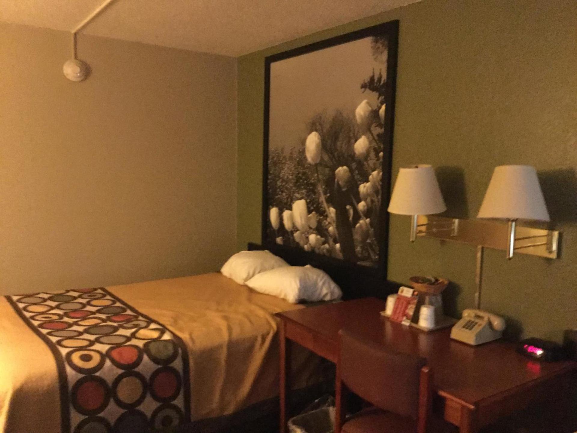 Super 8 by Wyndham Youngstown/Austintown photo 21