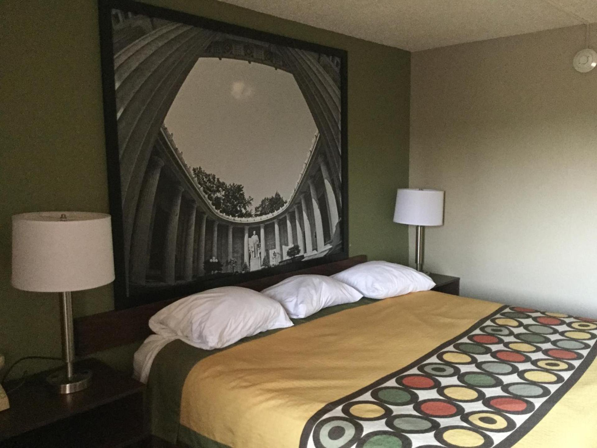 Super 8 by Wyndham Youngstown/Austintown photo 19
