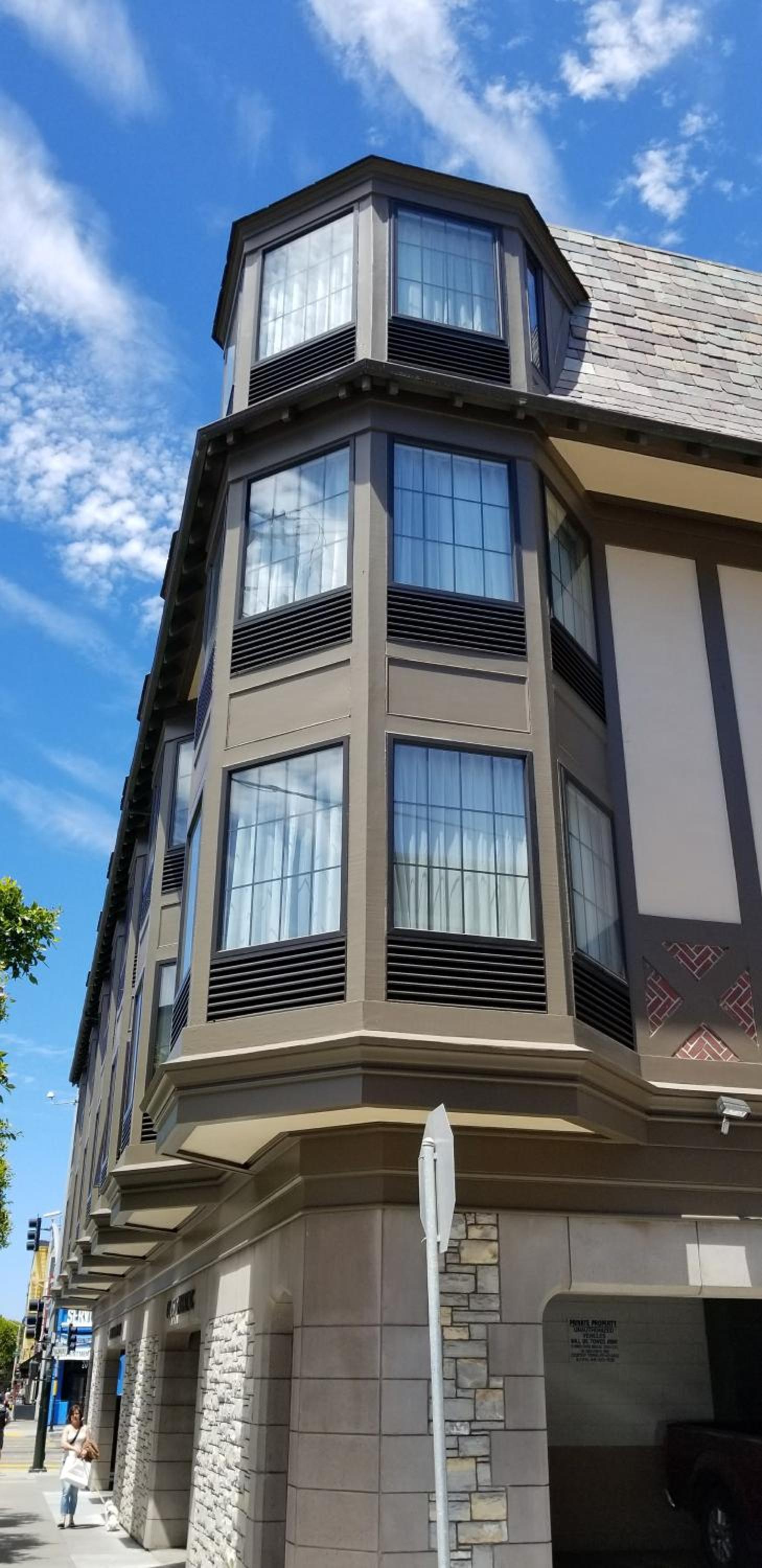 Chelsea Inn photo 2