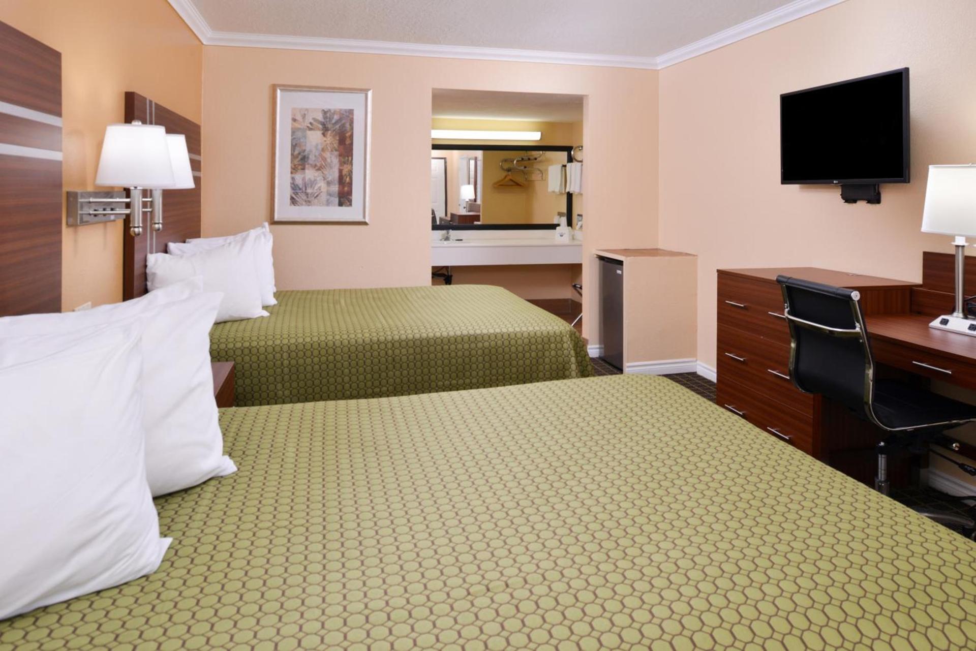 Americas Best Value Inn - Azusa/Pasadena photo 17