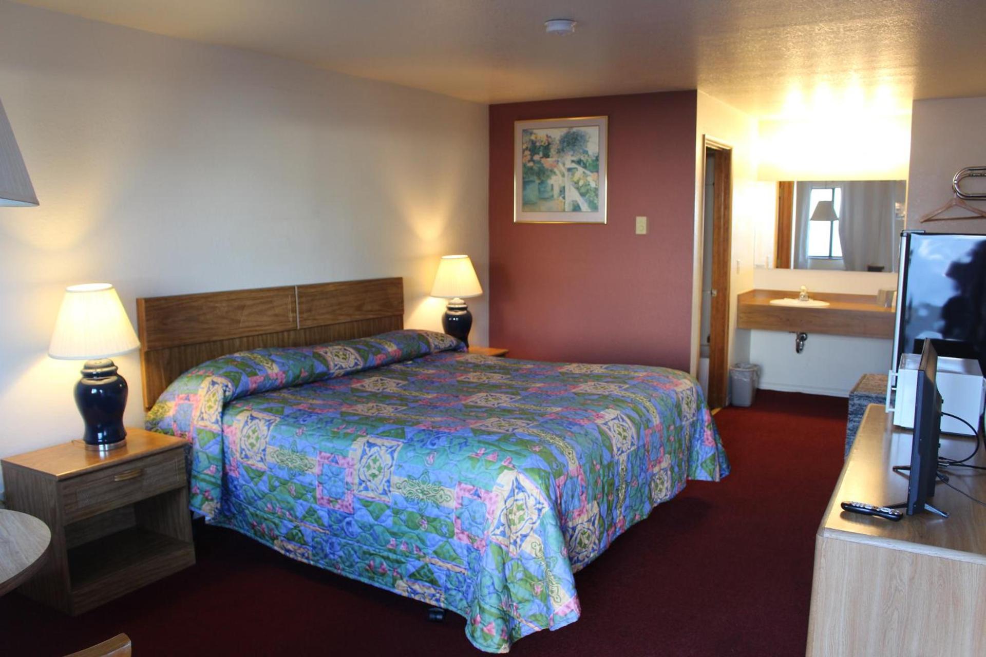Silver Sands Motel photo 4