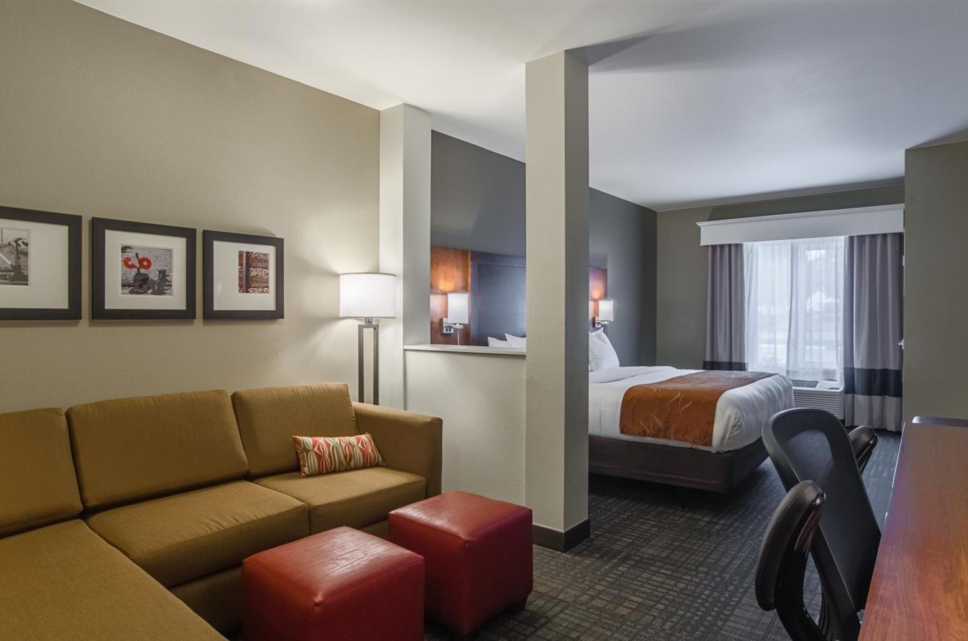 Comfort Suites Loveland photo 66
