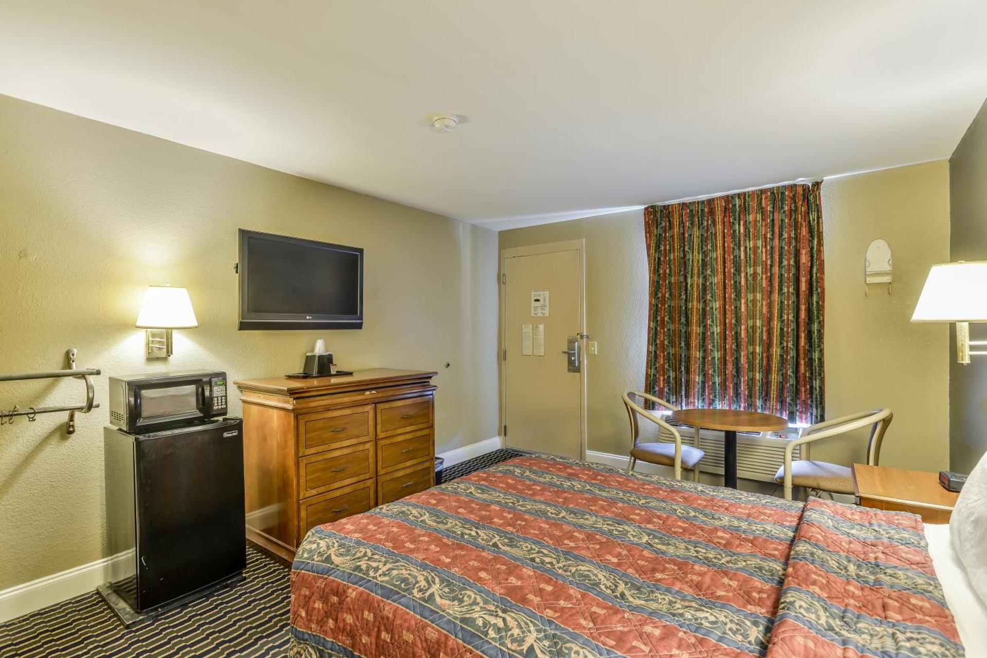 Wake Inn photo 7
