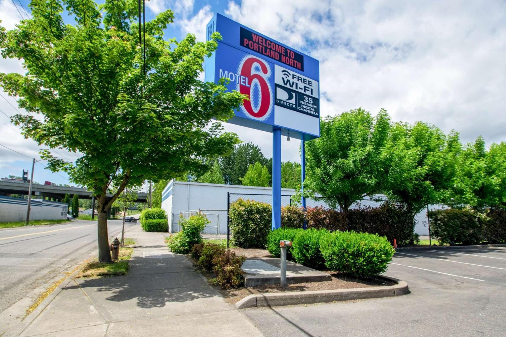 Motel 6-Portland, OR - I-5 photo 2