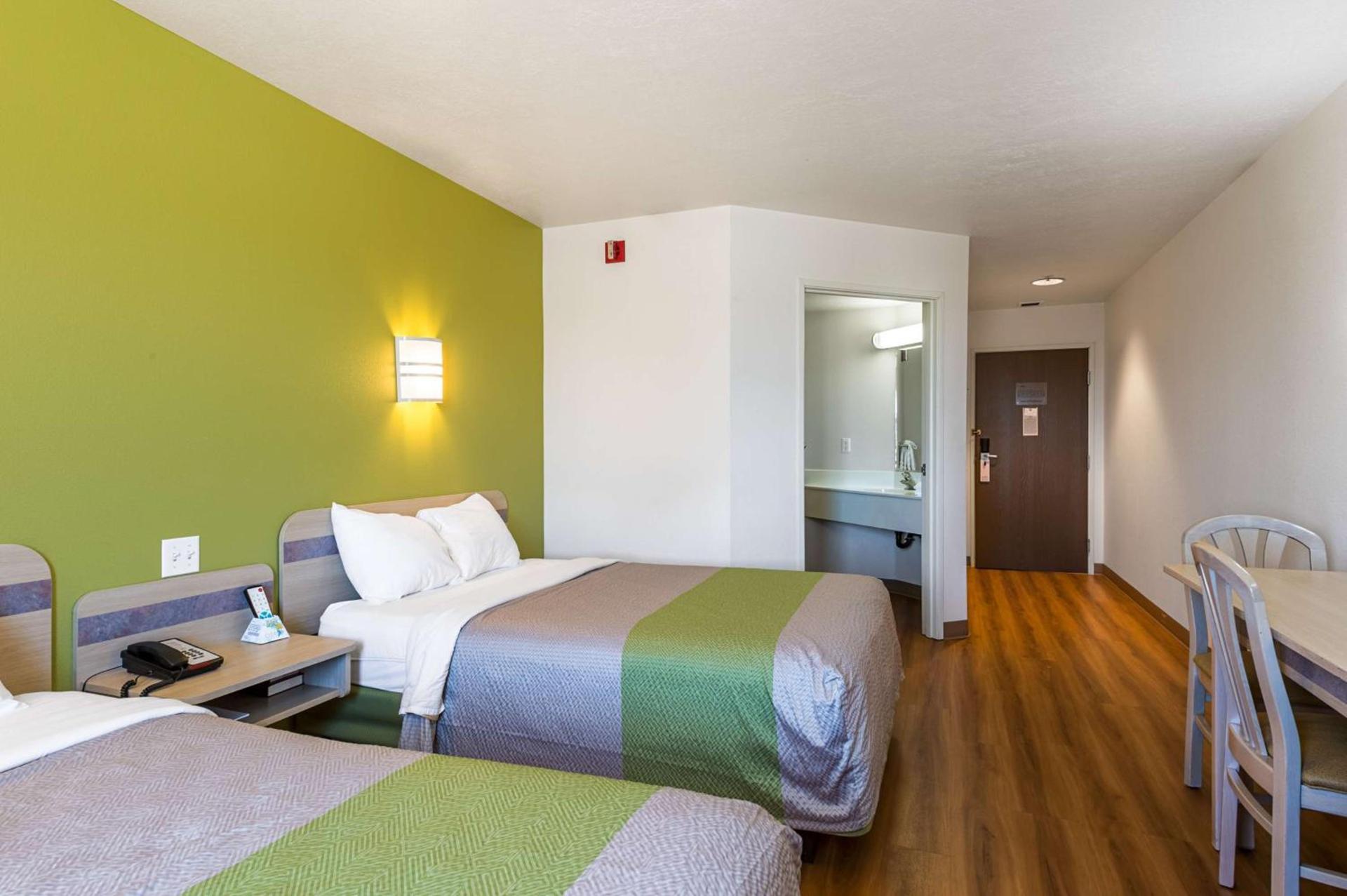 Motel 6-Cedar City, UT photo 11