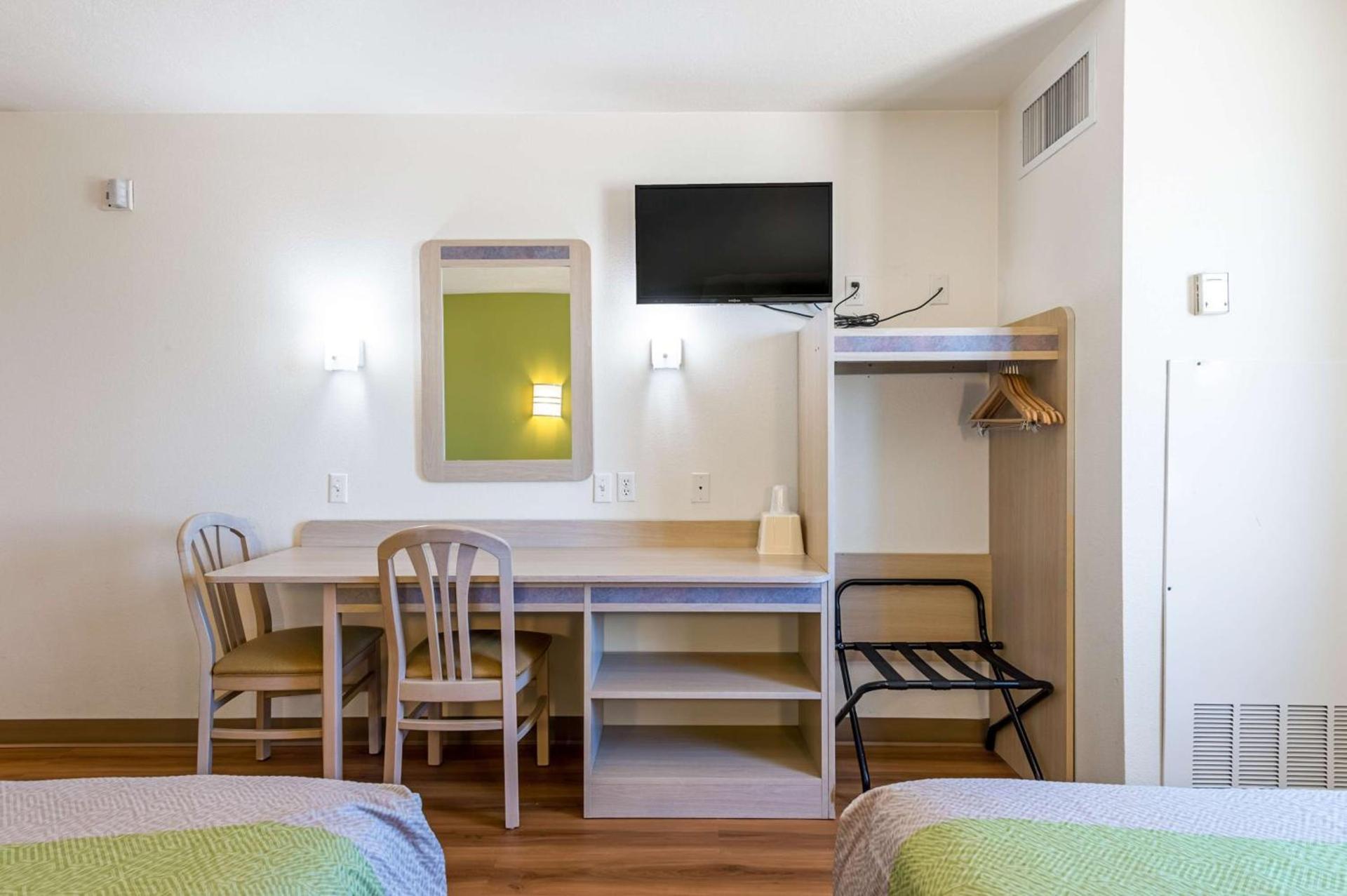Motel 6-Cedar City, UT photo 13