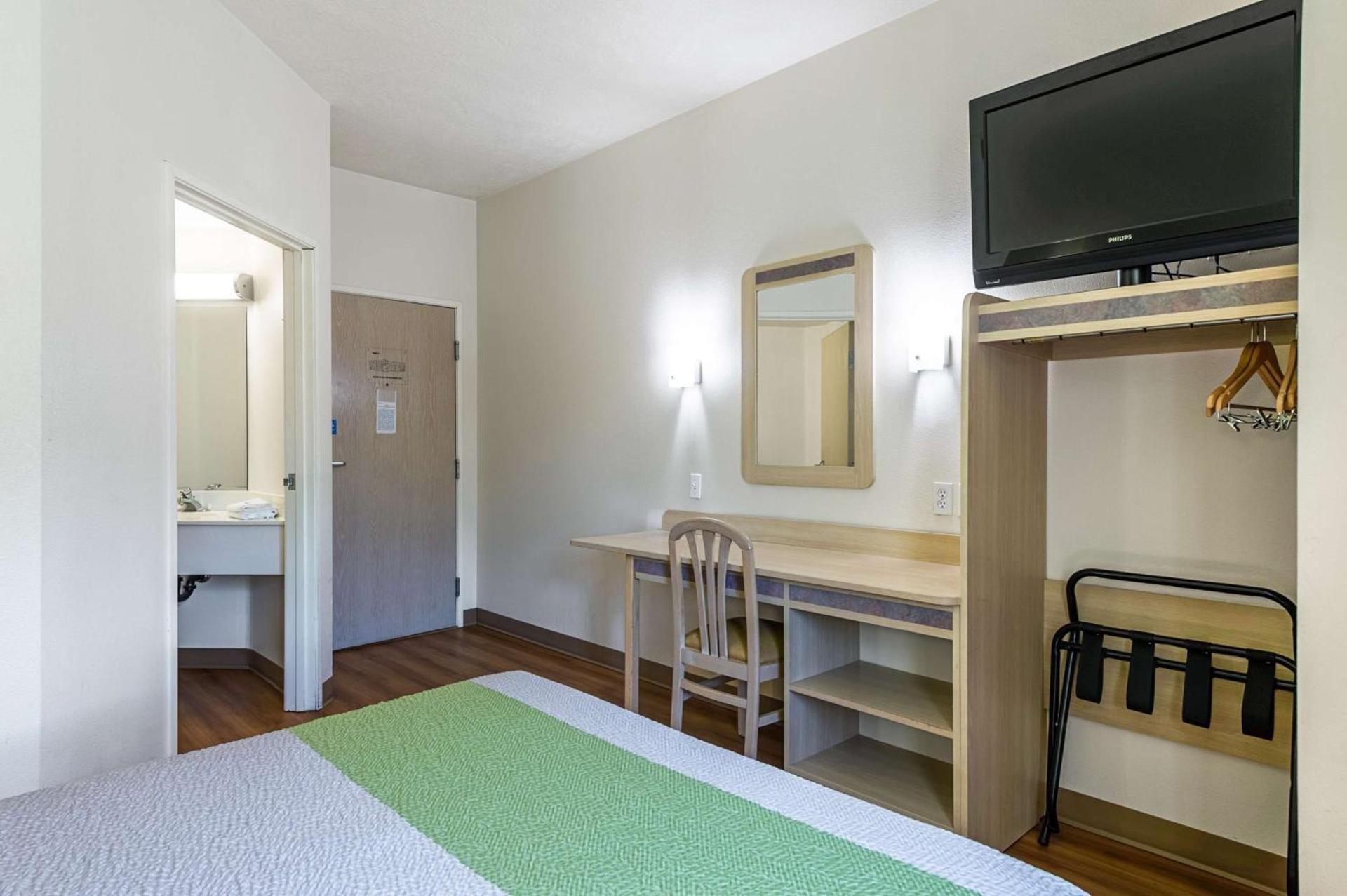 Motel 6-Cedar City, UT photo 16