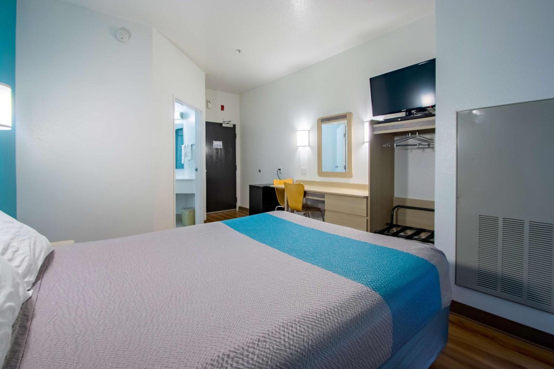 Motel 6-Portland, OR - I-5 photo 19