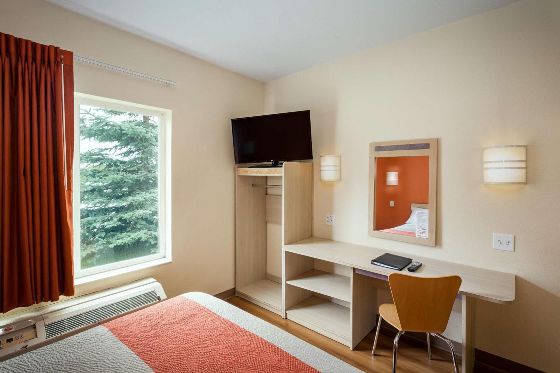 Motel 6-Anchorage, AK - Midtown photo 3