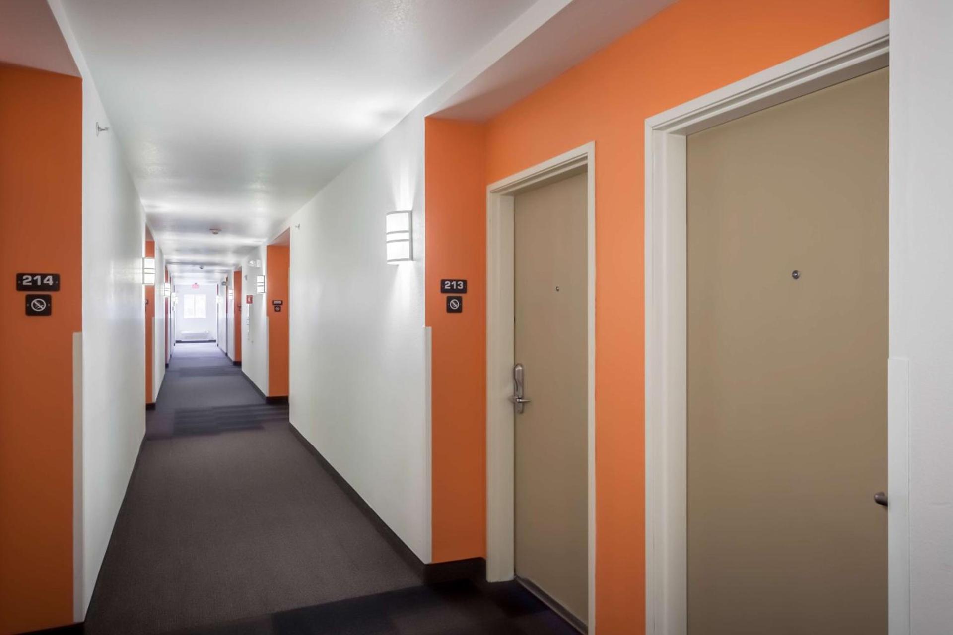 Motel 6-Anchorage, AK - Midtown photo 25