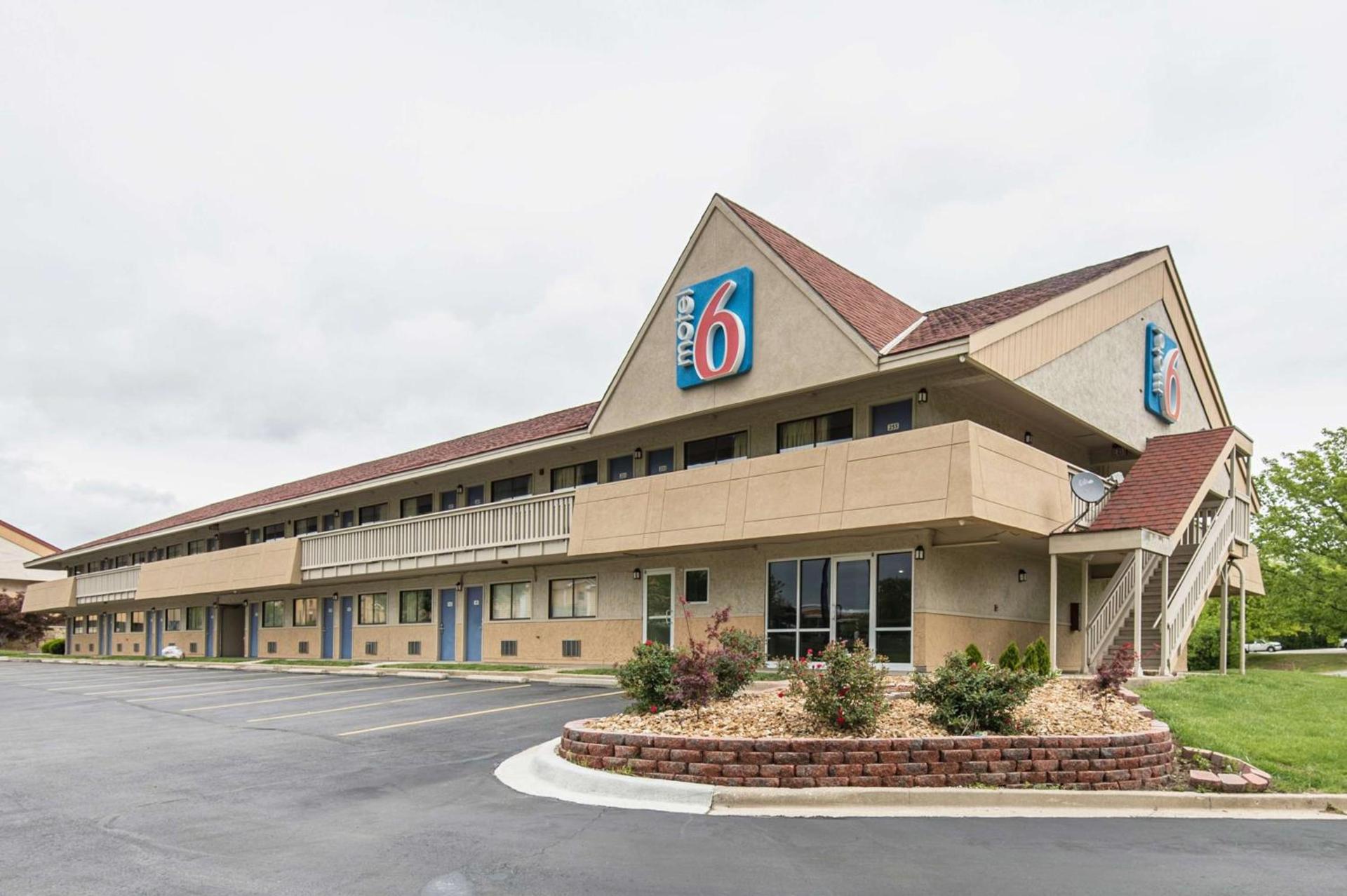 Motel 6-Overland Park, KS — hotel in Overland Park