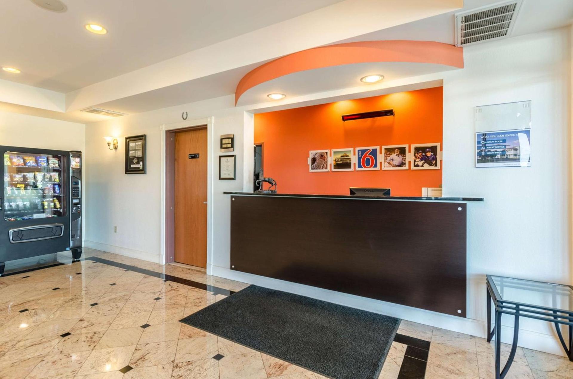 Motel 6-Lexington, VA photo 27