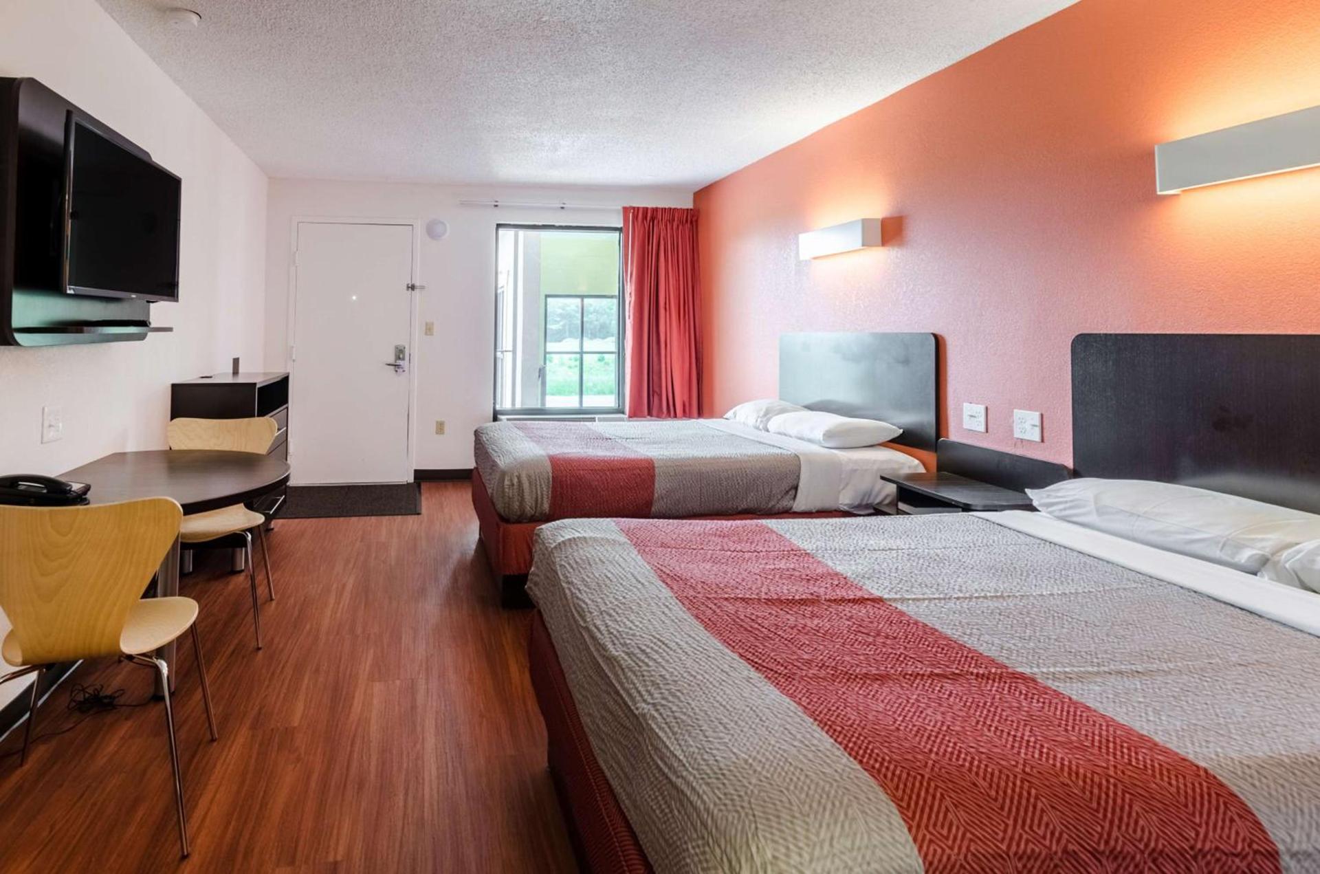 Motel 6-Lexington, VA photo 17