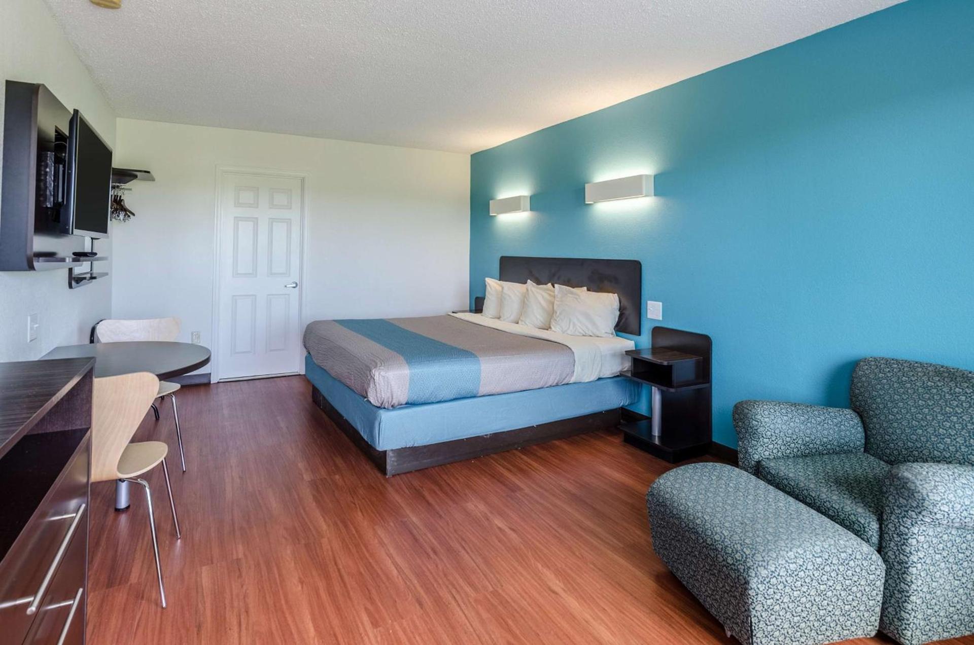 Motel 6-Lexington, VA photo 12