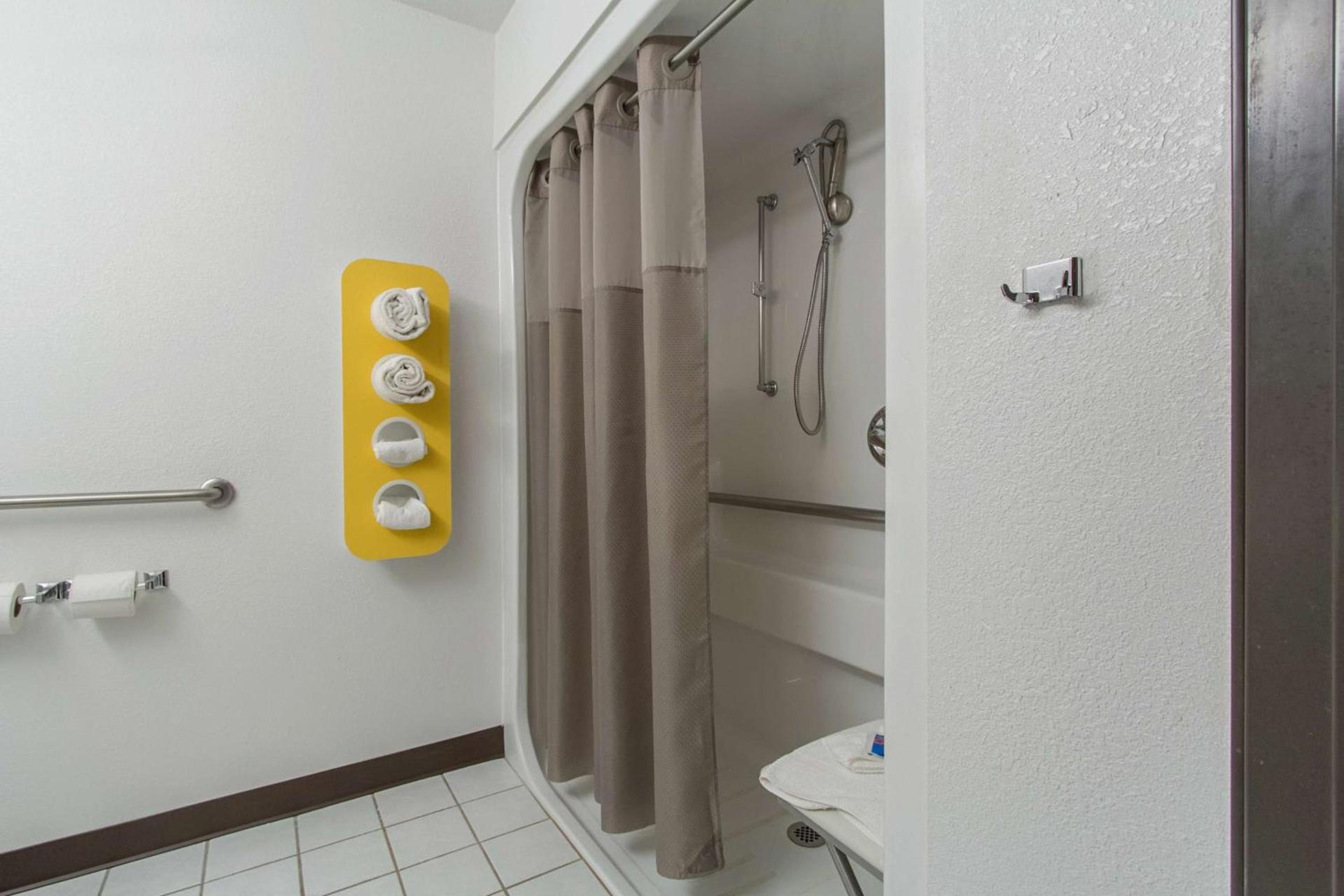 Motel 6-Streetsboro, OH photo 20