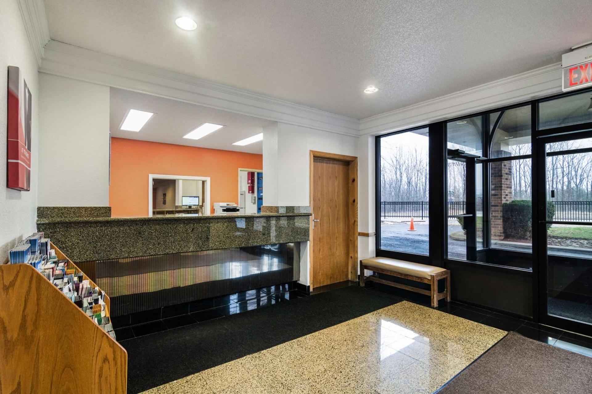 Motel 6-Libertyville, IL photo 29