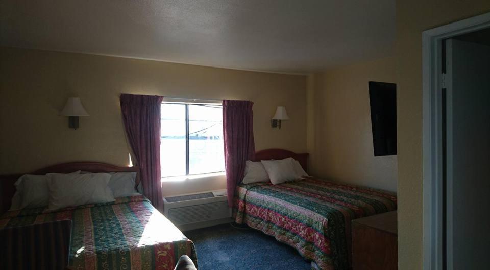 Bristol Motel photo 9