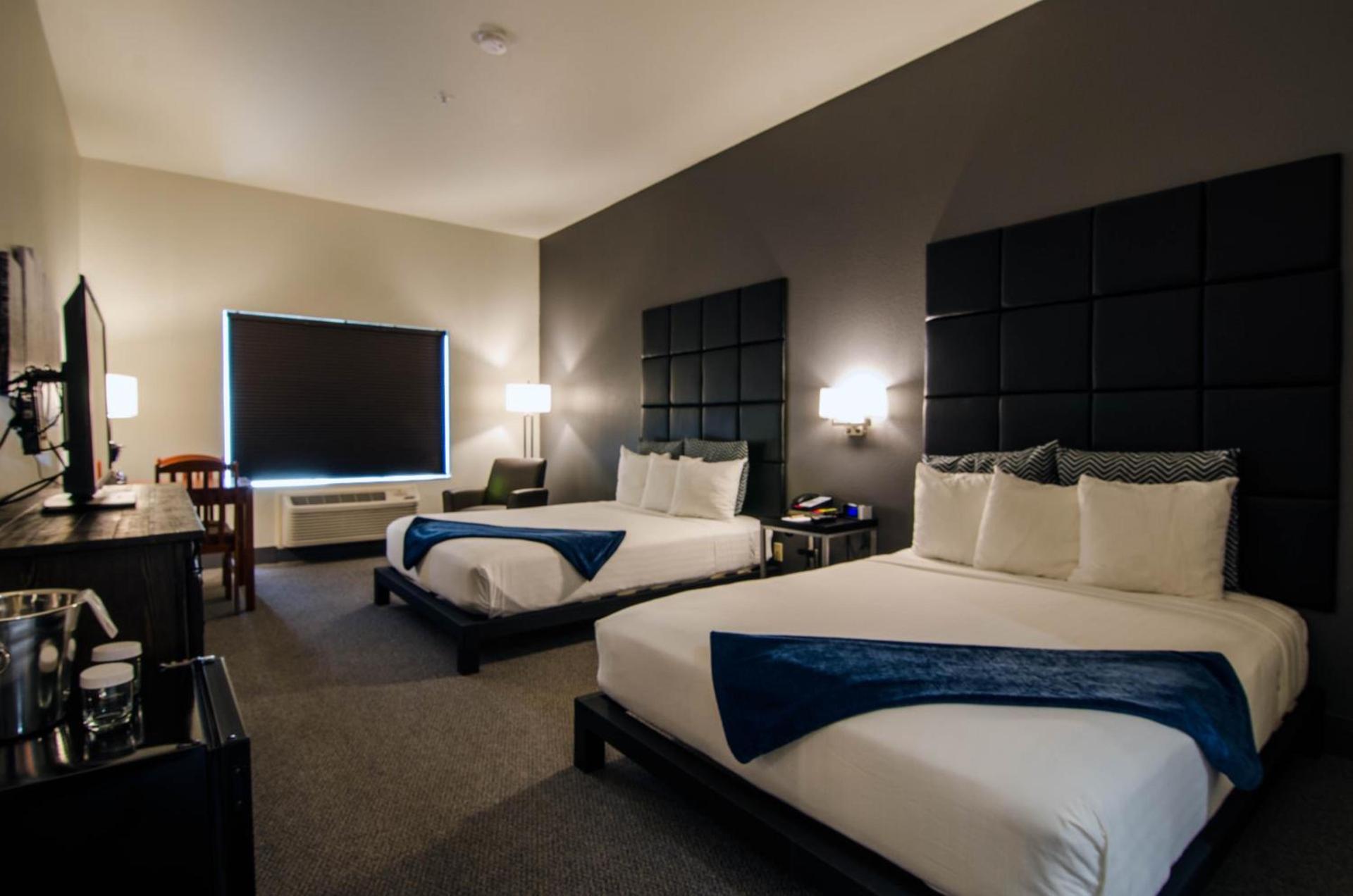 Wood River Inn & Suite photo 6